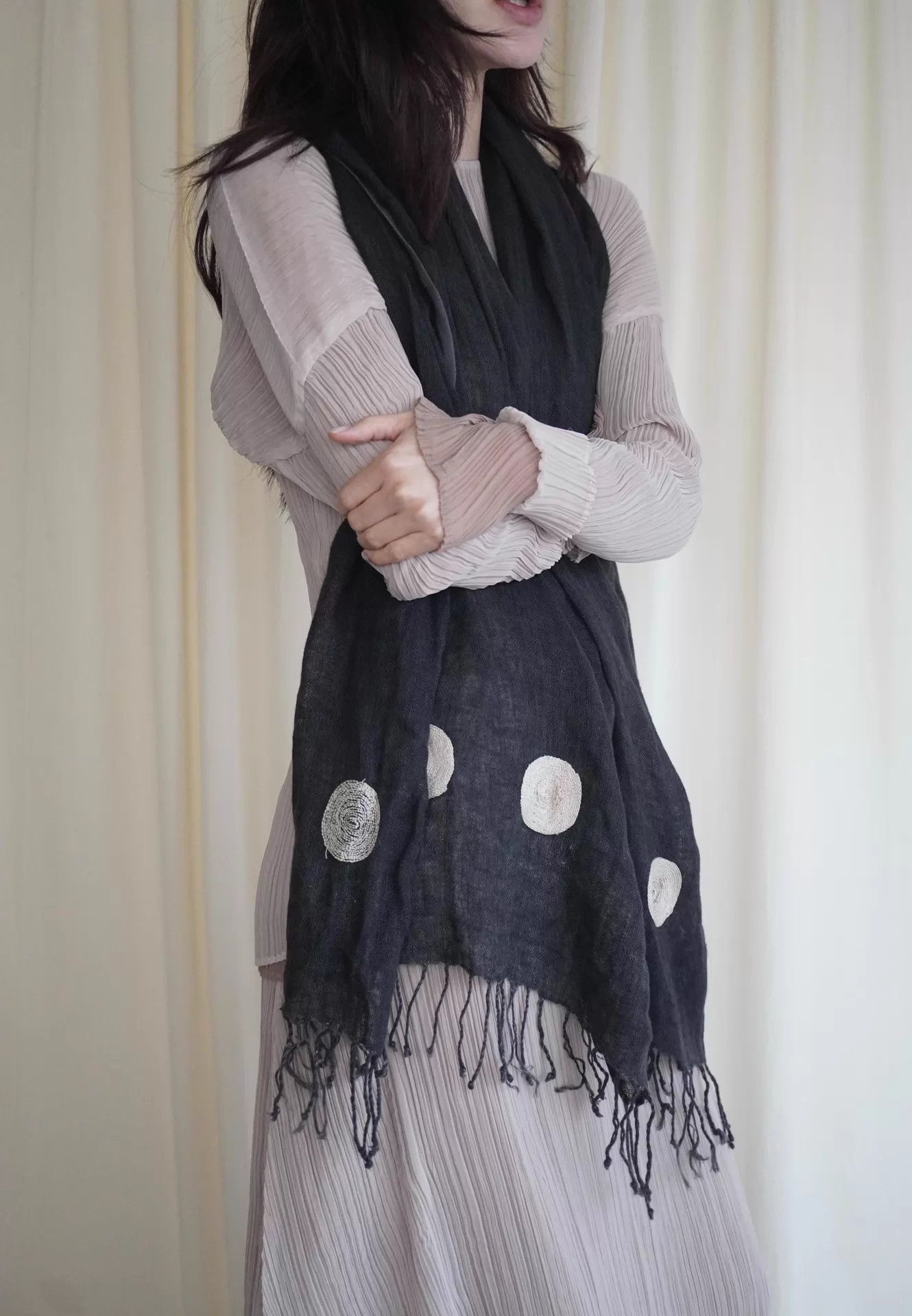 Yohji Yamamoto Yohji Yamamoto 90s Rare Linen Scarf w/ Cushion Dots Size ONE SIZE - 6 Thumbnail