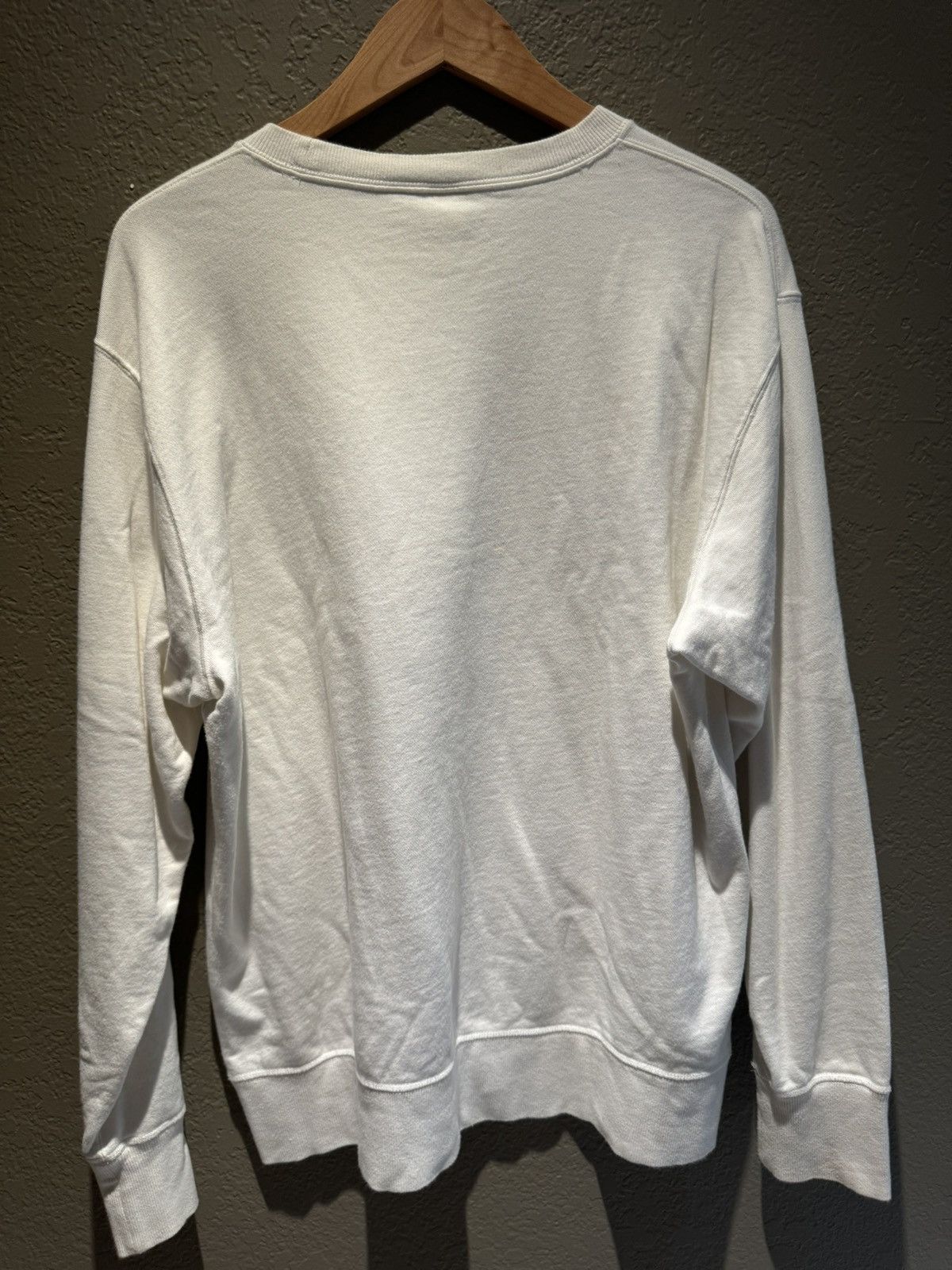 Kaws × Uniqlo Kaws x Peanuts x Uniqlo Snoopy Crewneck Medium Used Size US M / EU 48-50 / 2 - 3 Thumbnail