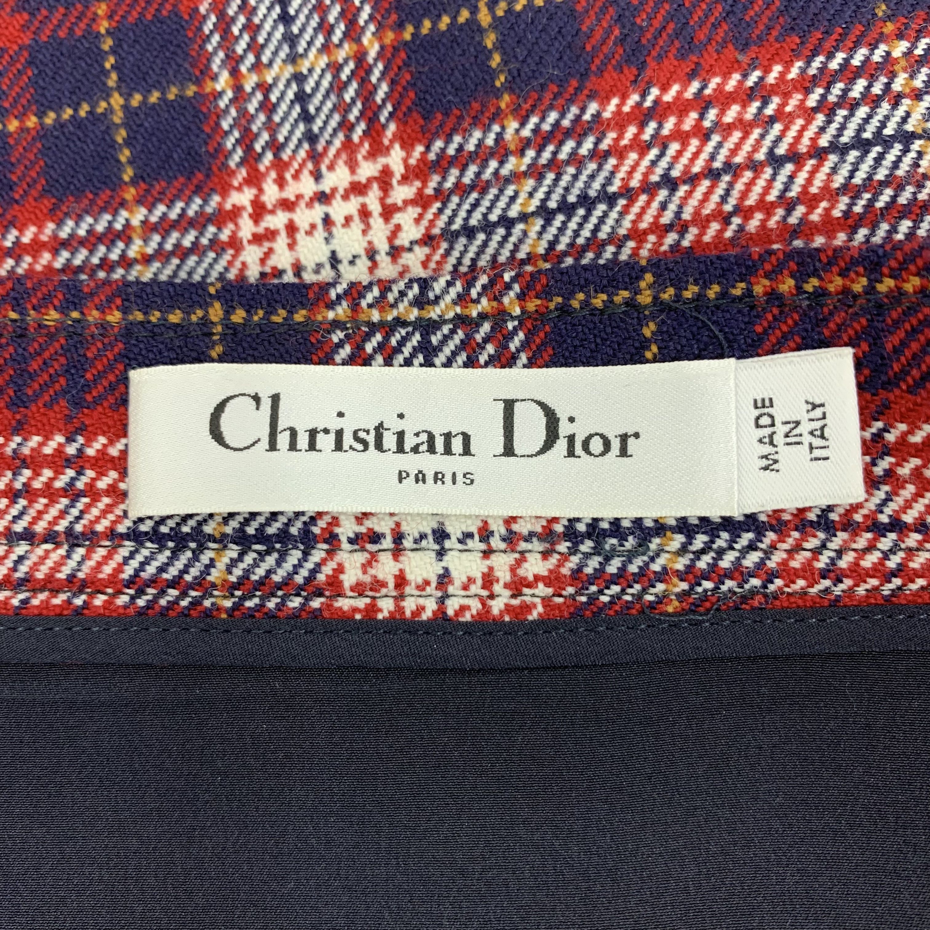 Dior Christian Dior Burgundy Wool Check Skirt (Size 36 / XS) Size 25" / US 0 / IT 36 - 2 Thumbnail