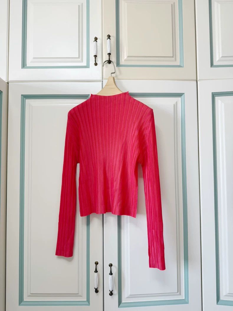 Issey Miyake Issey Miyake size:3 Orange-red ribs, high neck and long sl Size S / US 4 / IT 40 - 1 Thumbnail