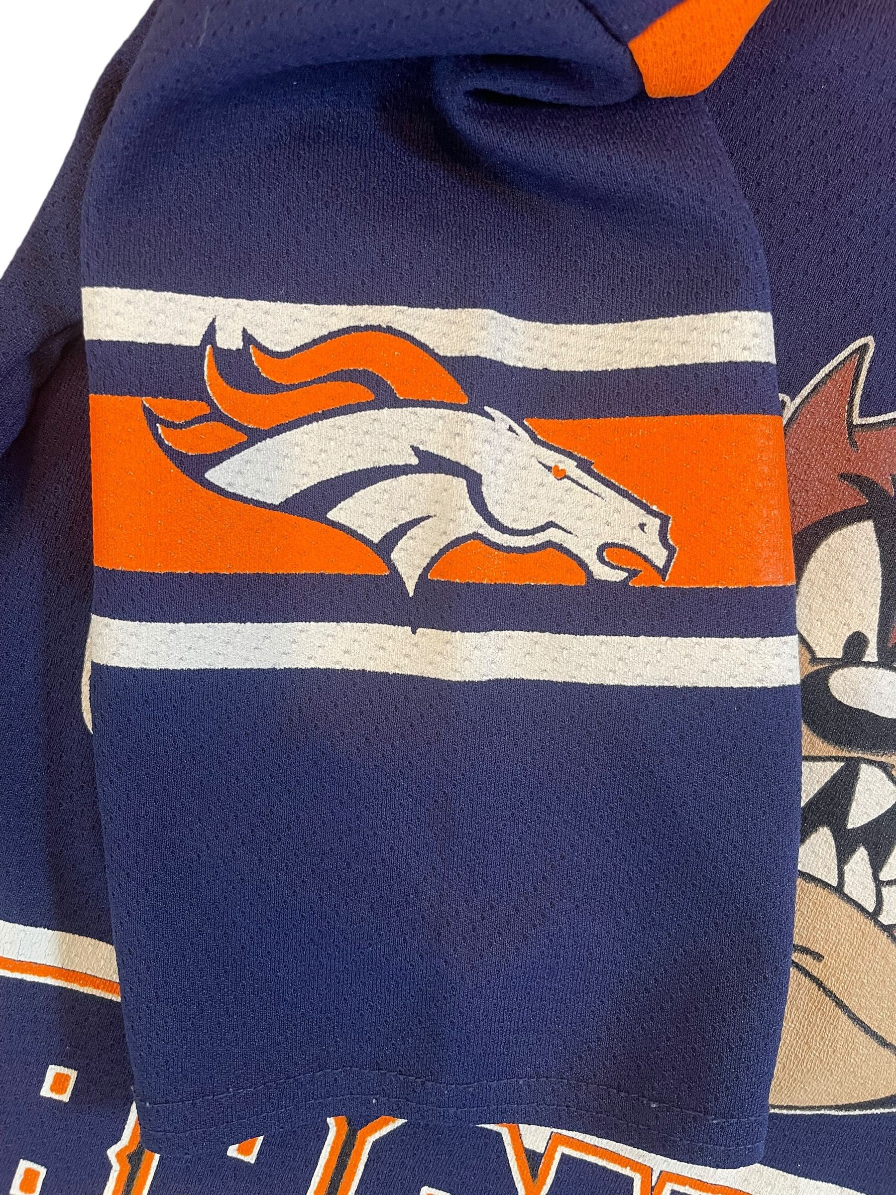Disney × NFL × Vintage Vintage 90s Taz Denver Broncos Looney Tunes Jersey Size US S / EU 44-46 / 1 - 4 Thumbnail