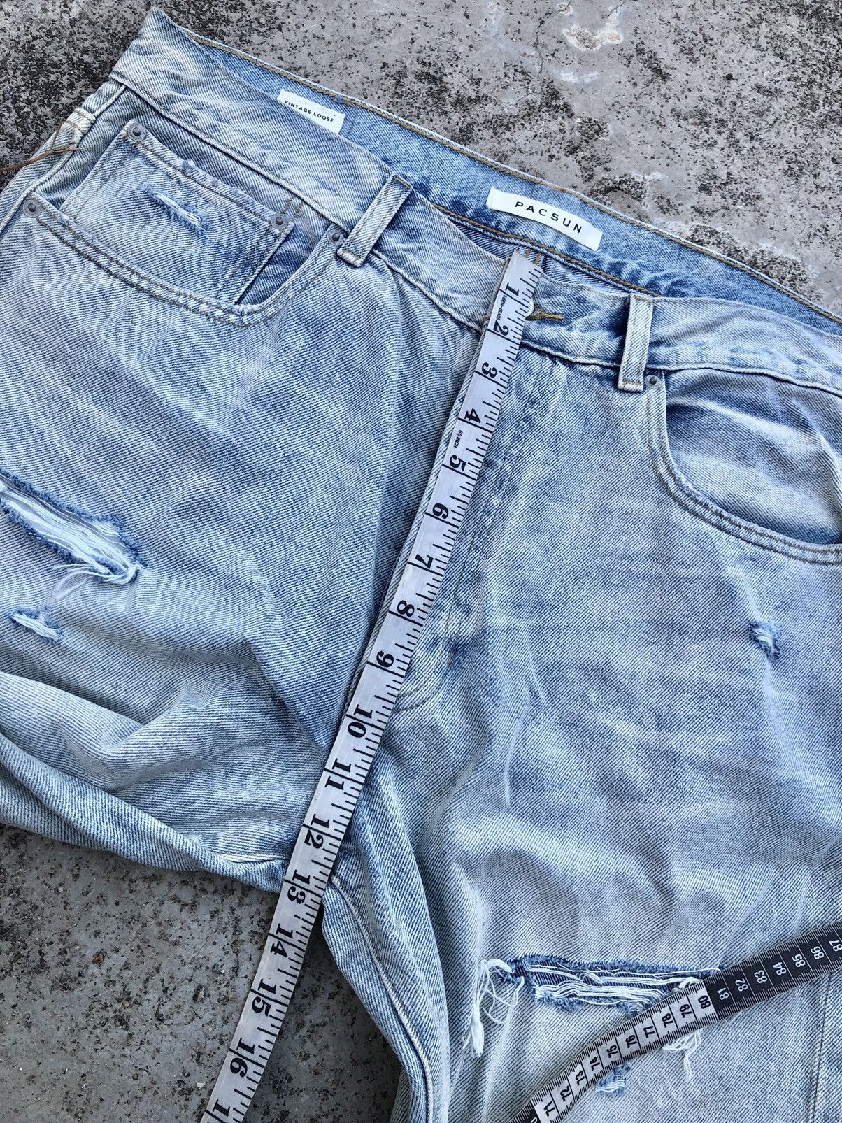 Pacsun VINTAGE LOOSE PACSUN DISTRESSED DENIM Size US 35 - 10 Thumbnail