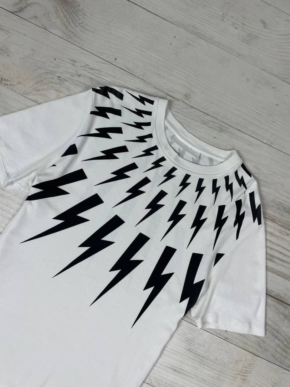 Neil Barrett Neil Barrett Bolt T-Shirt Over Print M Size US M / EU 48-50 / 2 - 2 Thumbnail