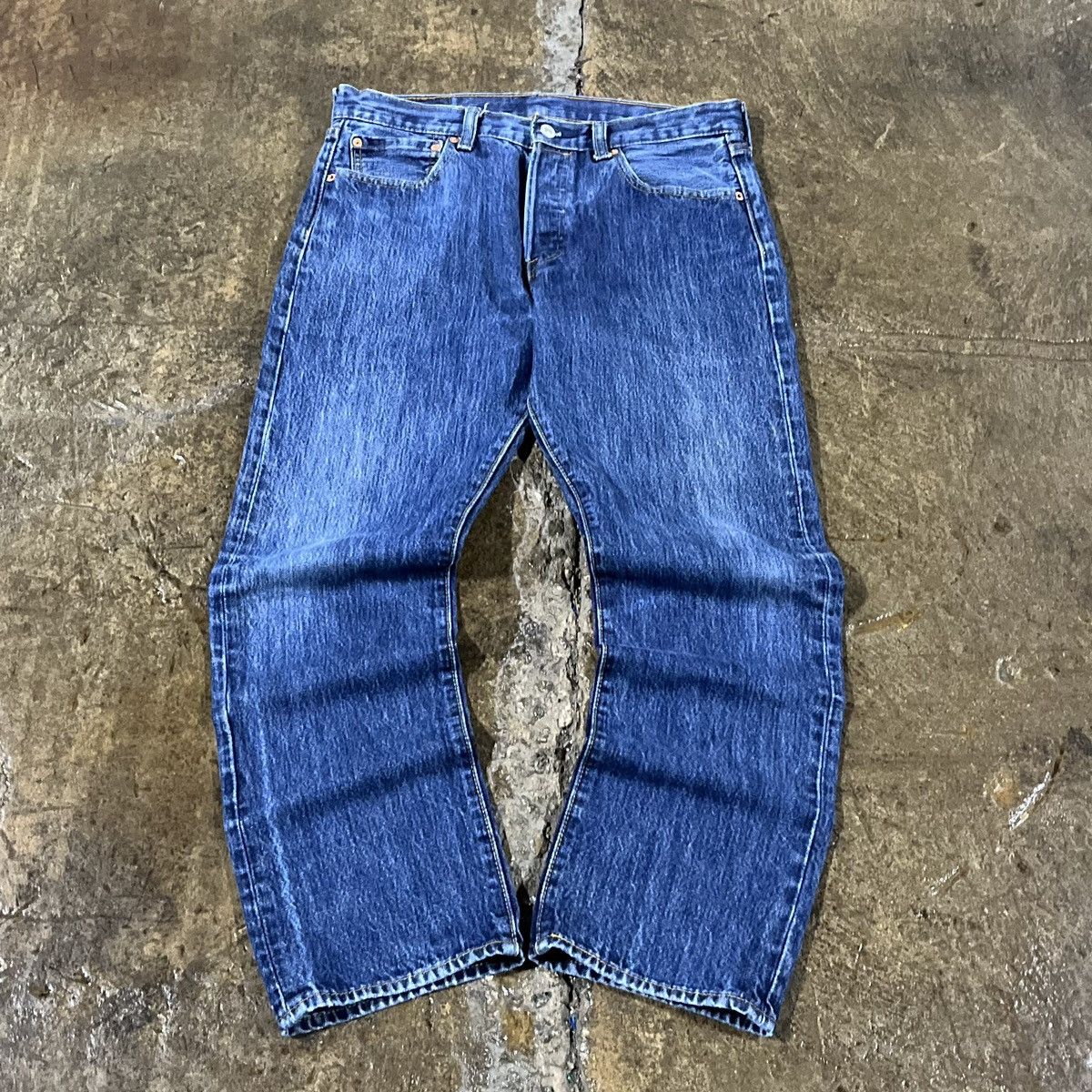 Levi's × Vintage Crazy Vintage Y2K Levi's 501 Button Fly Essential Jeans Size US 32 / EU 48 - 2 Thumbnail