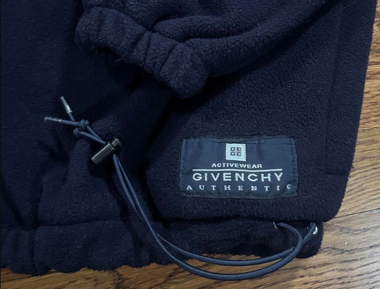 Givenchy Vintage Givenchy Navy Yellow Fleece 1/2 Zip Pullover Size L Size US L / EU 52-54 / 3 - 2 Thumbnail