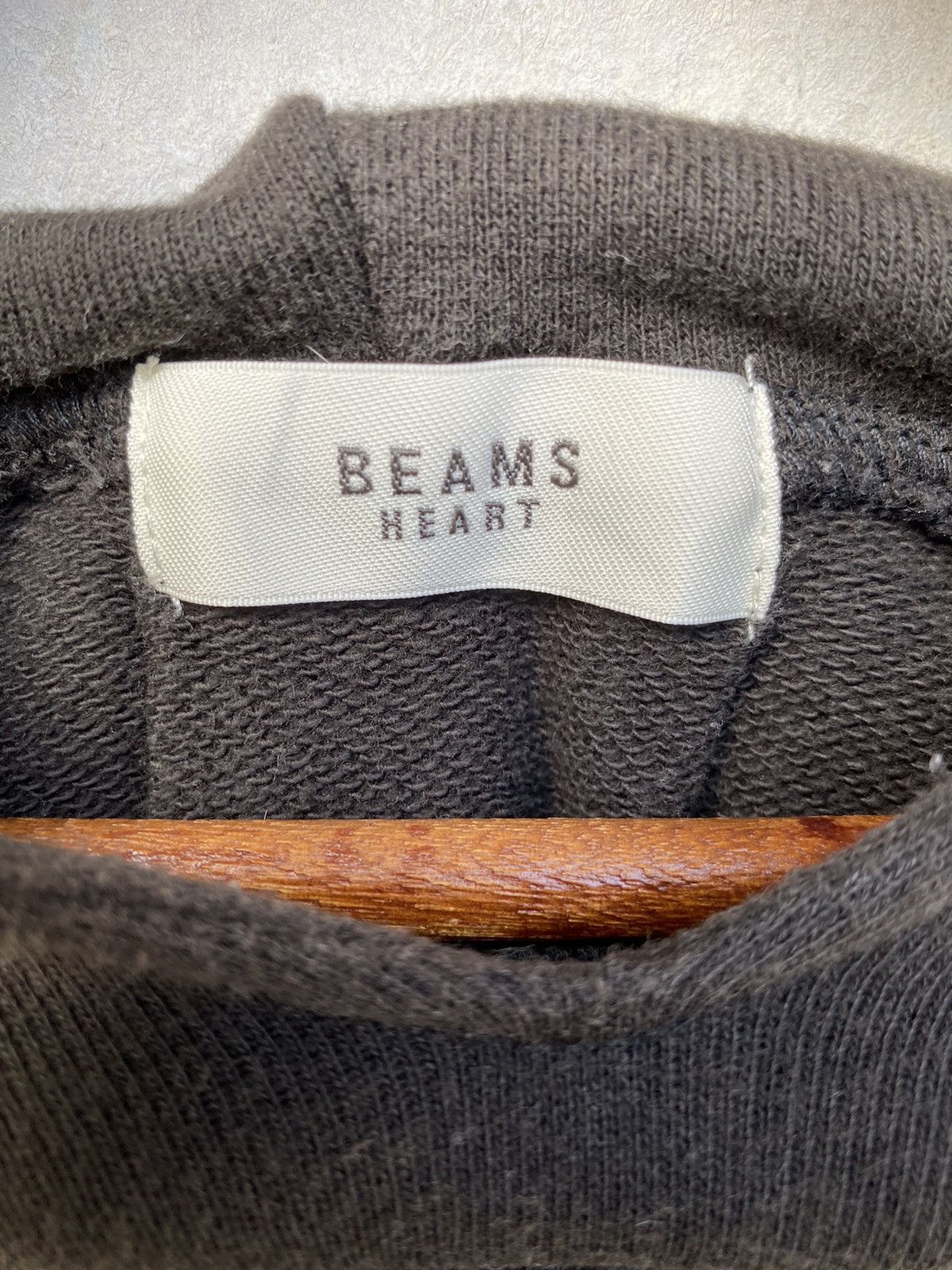 Beams Japan Japanese Brand Beams Heart Women Hoodie Size L / US 10 / IT 46 - 9 Thumbnail