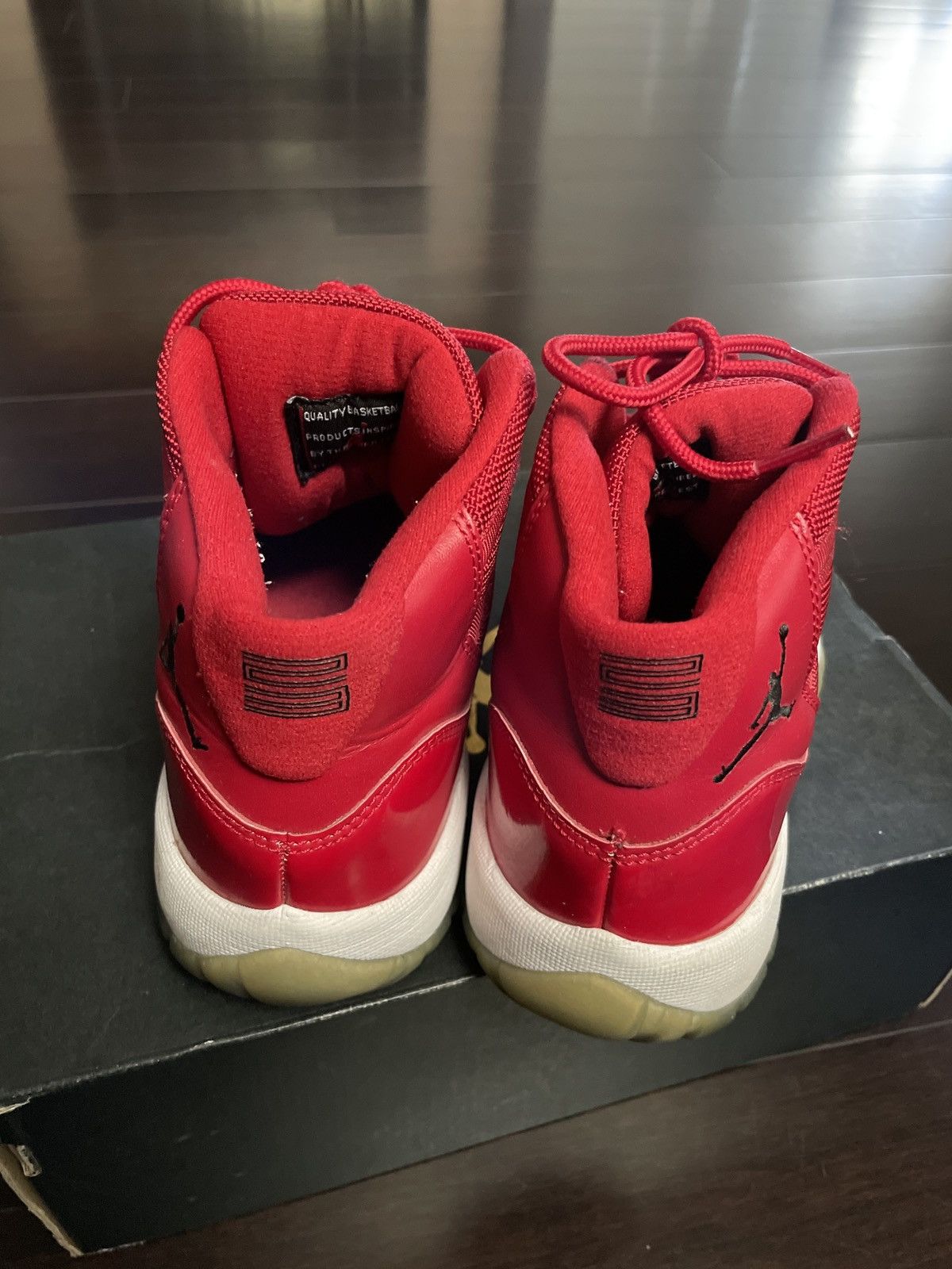 Air Jordan 11 Retro Bg