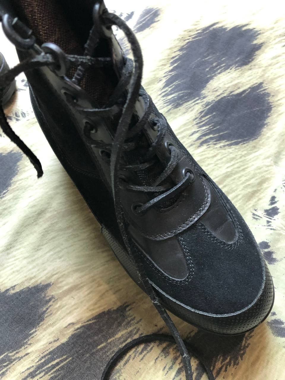 Louis Vuitton Luxury Louis Vuitton Black Platform Boots Size US 8 / IT 38 - 13 Thumbnail