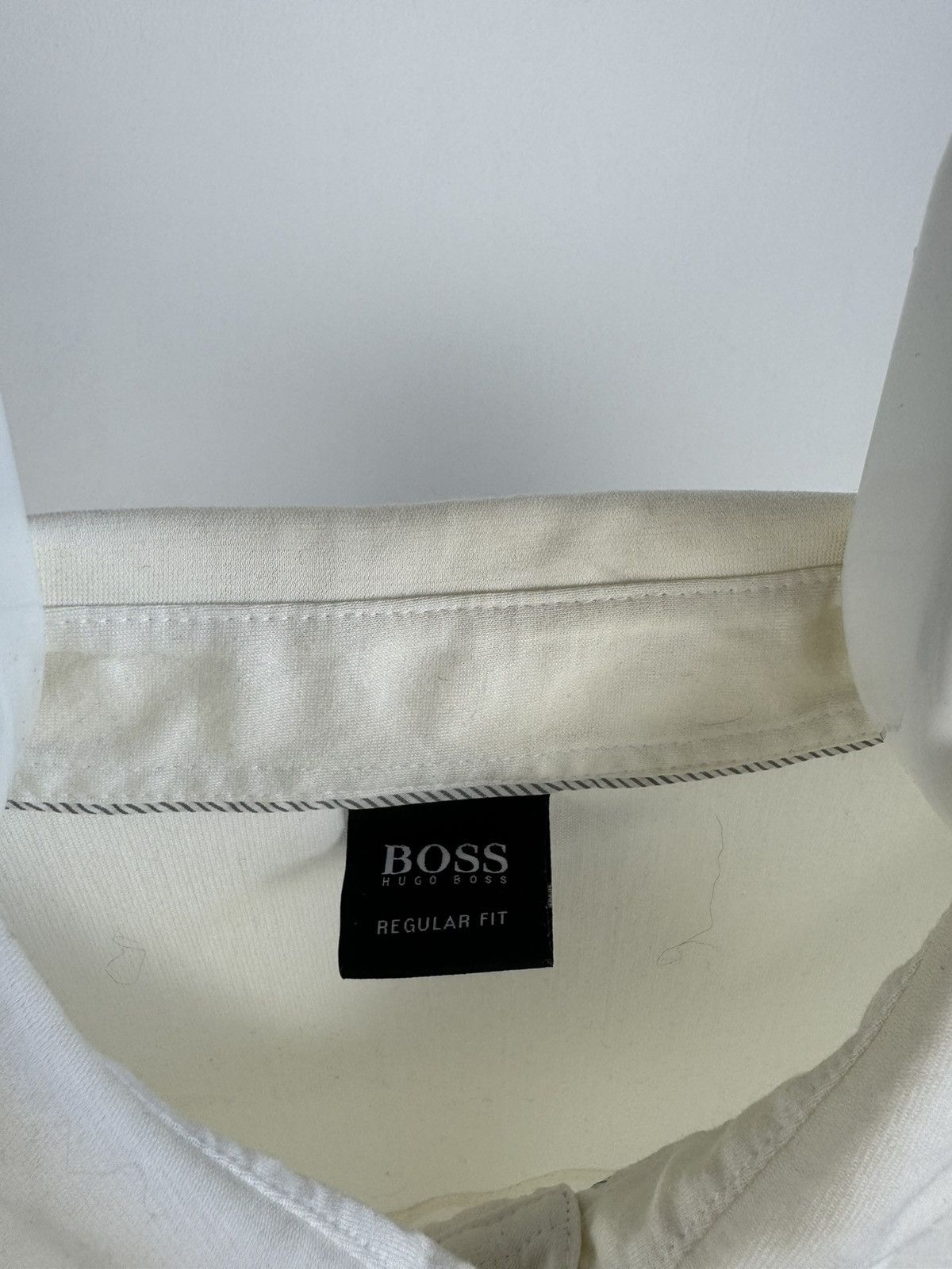 Hugo Boss Vintage Hugo Boss Short Sleeve Shirt Size US L / EU 52-54 / 3 - 3 Thumbnail