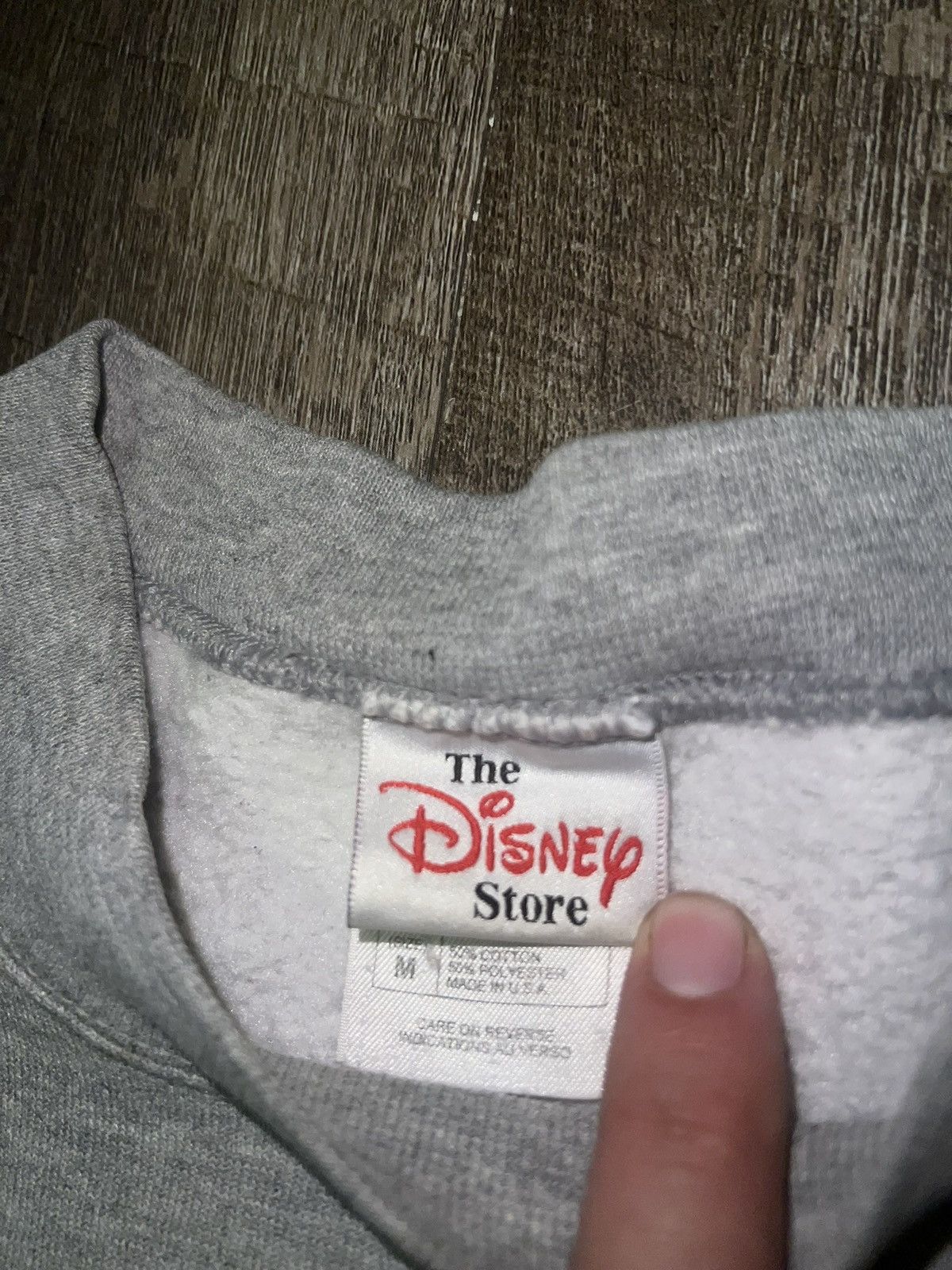 Disney Vintage Disney Snow White Grumpy Crewneck Sweater size M Size US M / EU 48-50 / 2 - 3 Thumbnail
