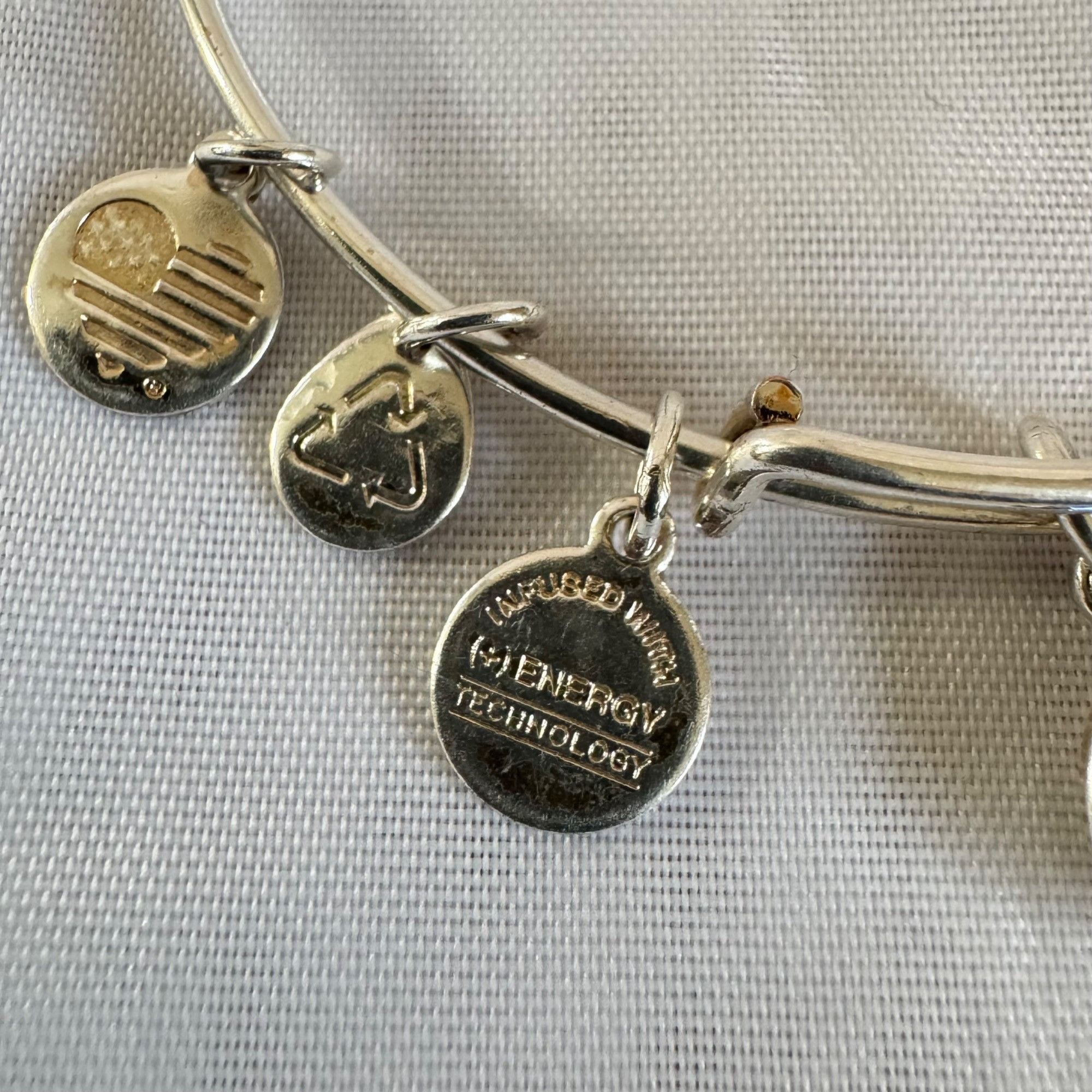 Vintage Alex & Ani Gold Tone Sapphire September Birthstone Charm Ban Size ONE SIZE - 3 Thumbnail