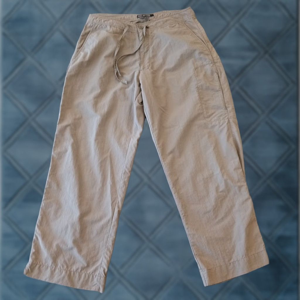 Vintage REI Cropped Pants Womens Size 8 Gray Nylon UPF 50+ 28x25 Mid Rise Pockets Shirt? Size 30" / US 8 / IT 44 - 1 Thumbnail
