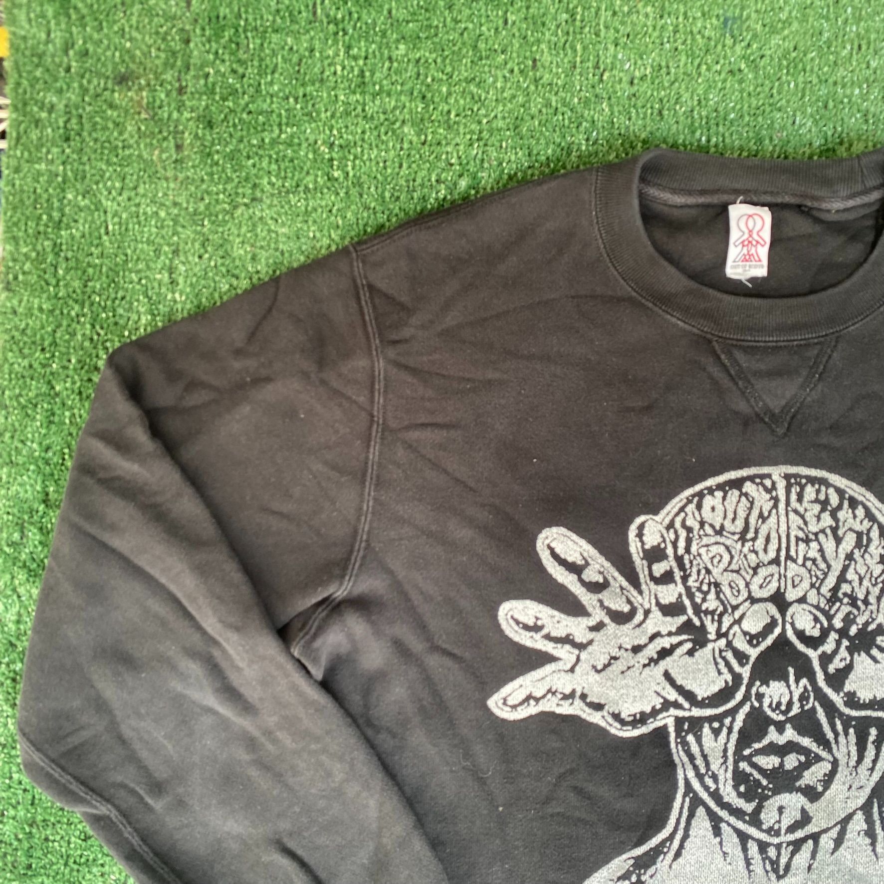 Band Tees Vintage Y2K Joy Division Sweatshirt Grunge Punk Rock Band Size US L / EU 52-54 / 3 - 2 Thumbnail
