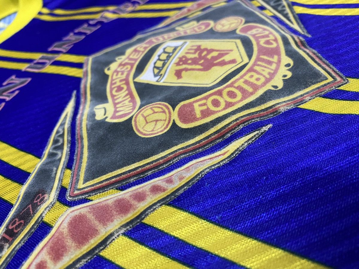 Umbro × Vintage RARE‼️Vintage MANCHESTER UNITED Umbro 93 94 Training Jersey Size US XL / EU 56 / 4 - 4 Thumbnail