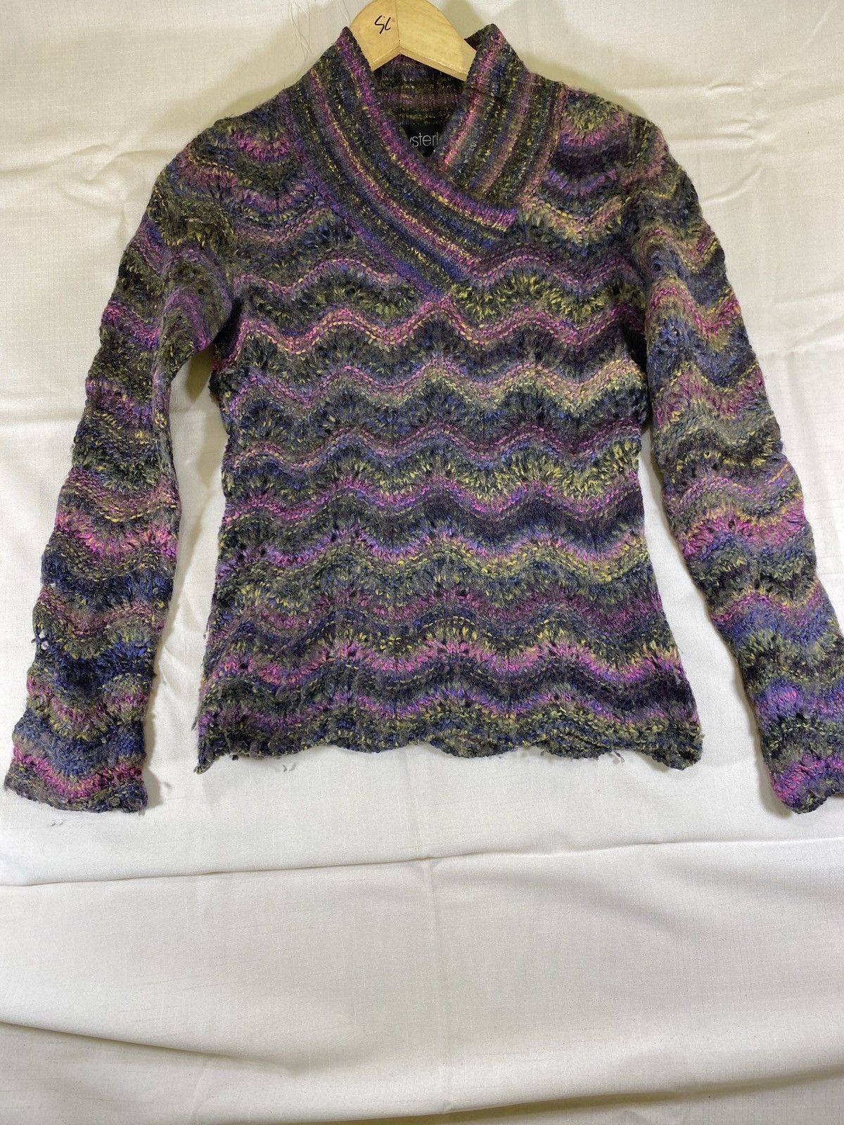 Hysteric Glamour ribbon knit v neck Size US S / EU 44-46 / 1 - 1 Thumbnail