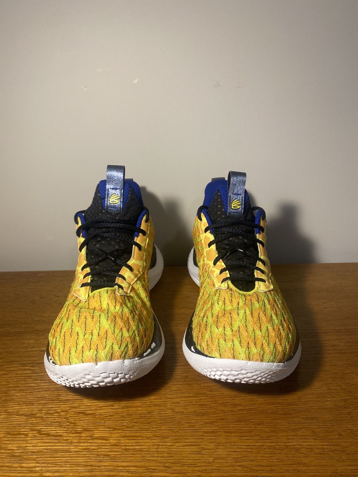 Under Armour Curry 10 “Bang Bang” Size US 14 / EU 47 - 7 Thumbnail