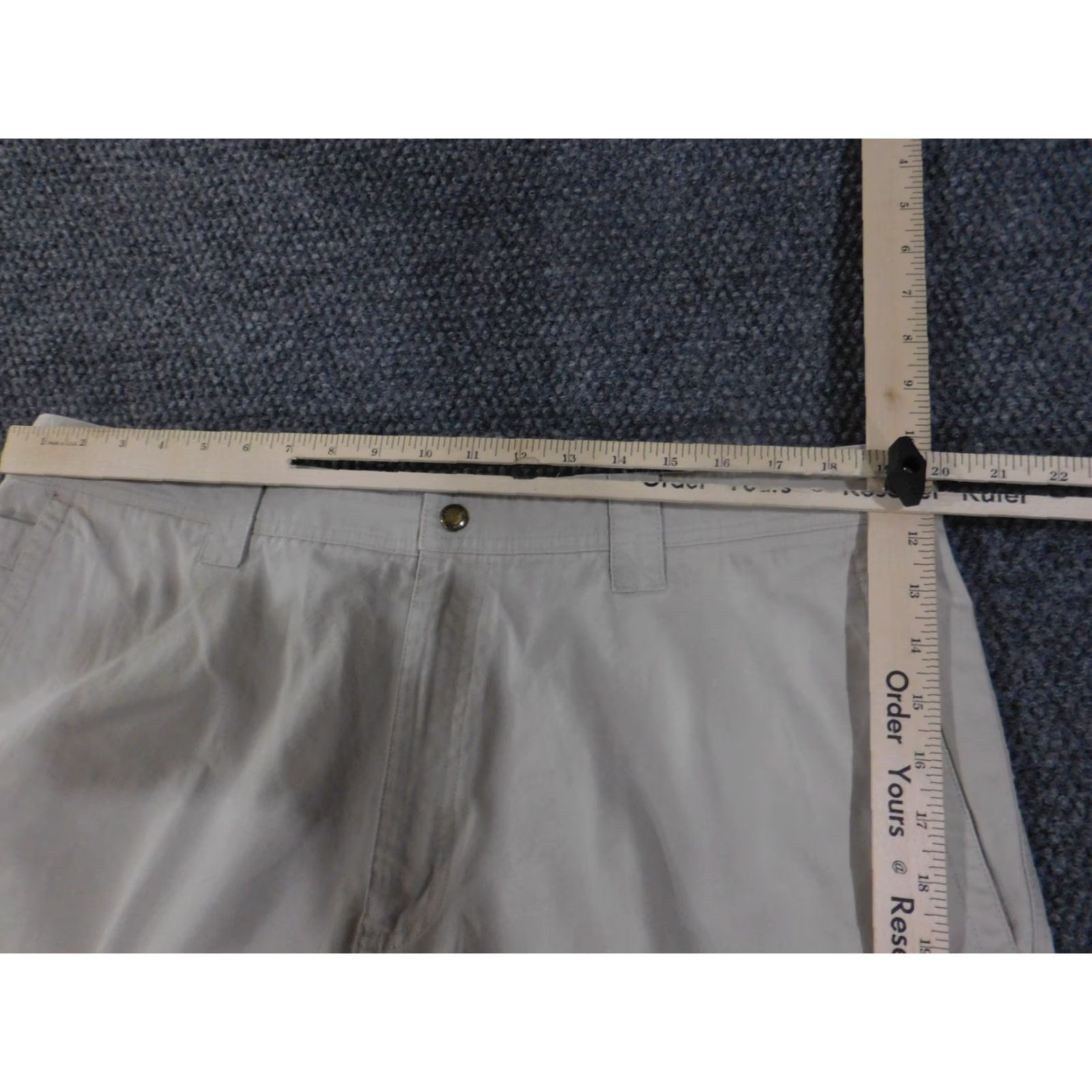 Vintage Columbia Pants Mens 36x31 Beige Lightweight Nylon Cargo Pockets Outdoor Hiking Workwear Casual Travel Size US 36 / EU 52 - 3 Thumbnail