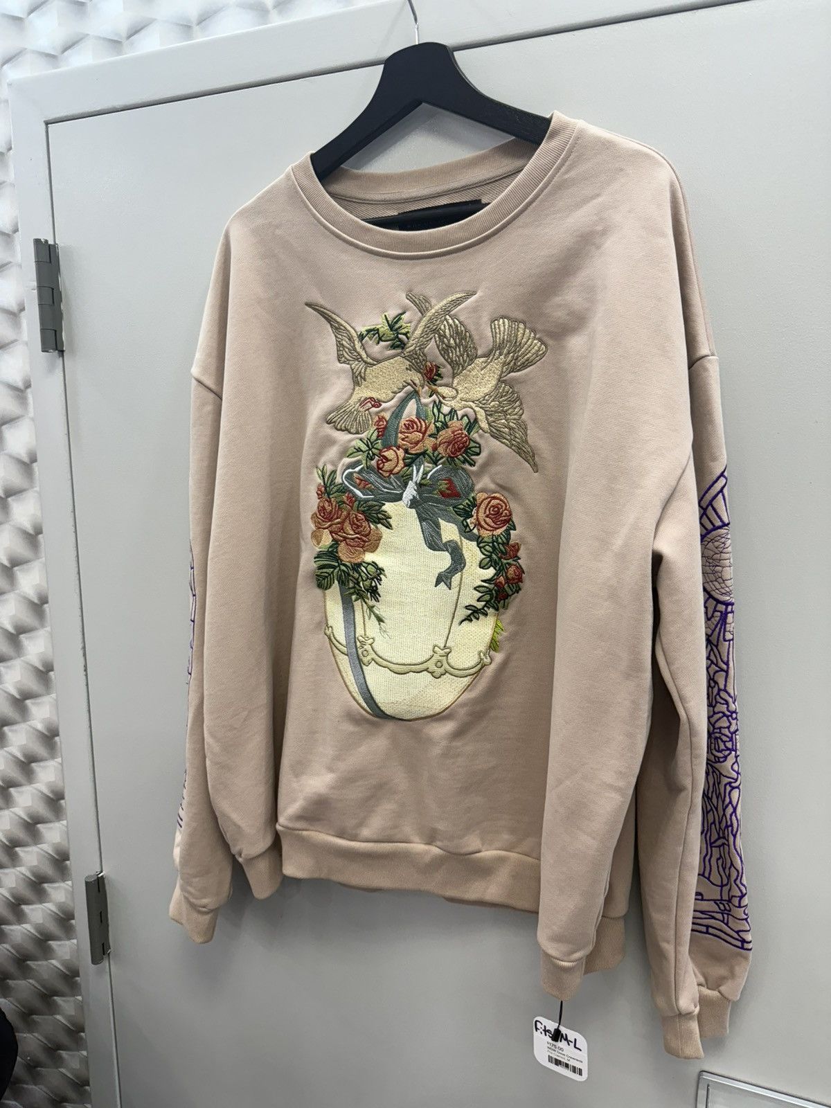 Who Decides War Who Decided War Dove Crewneck Size US M / EU 48-50 / 2 - 3 Thumbnail