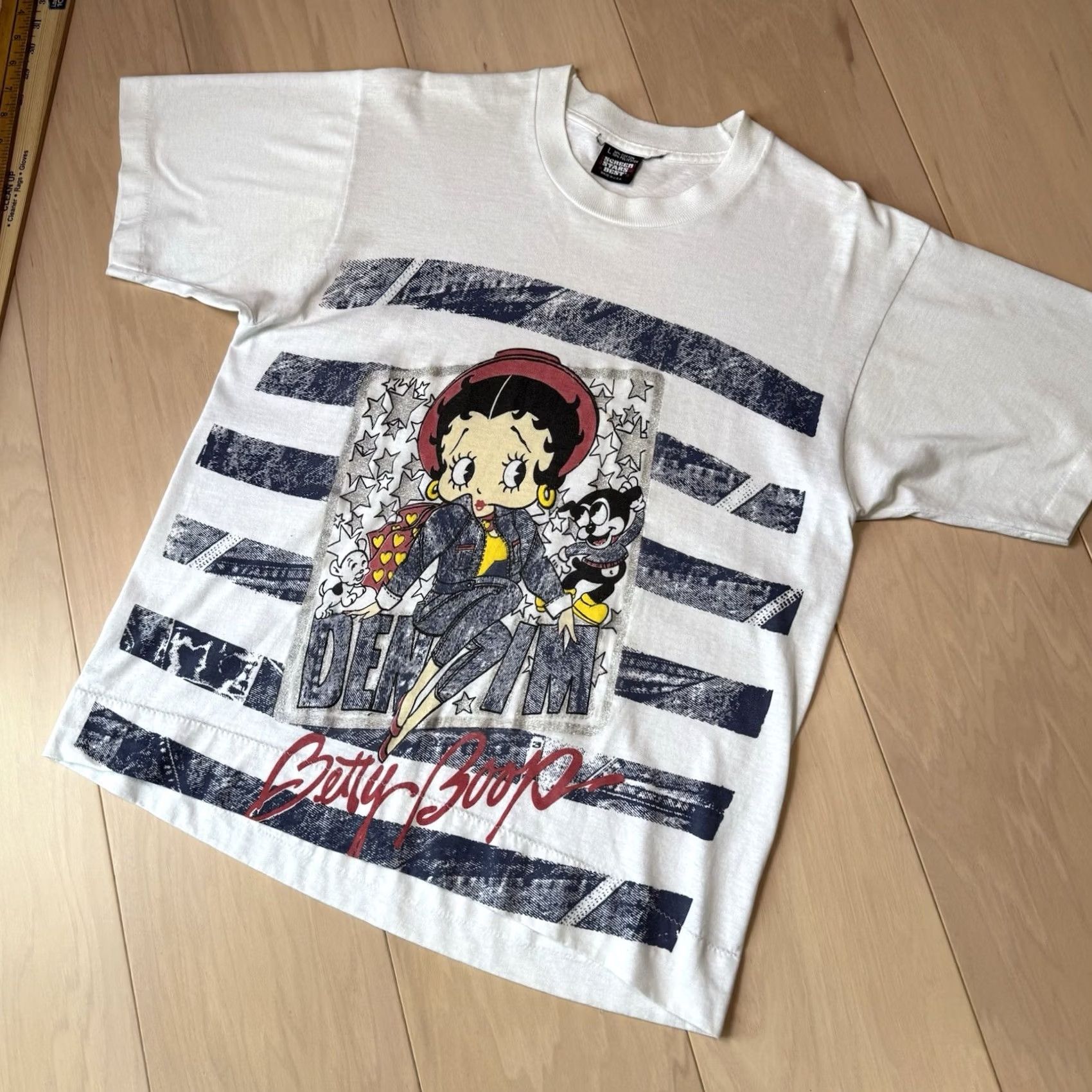 Vintage VINTAGE Betty Boop Shirt L White 90s Screen Stars Cartoon All Over Print Mens Shirt Size US L / EU 52-54 / 3 - 8 Thumbnail