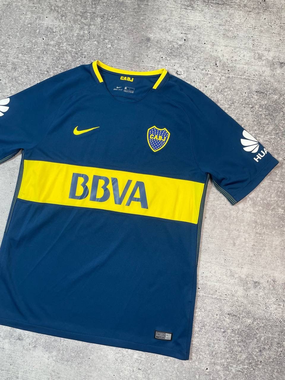 Nike 2017/18 Nike Boca Juniors Home Jersey Tee T-Shirt Y2K Size US L / EU 52-54 / 3 - 3 Thumbnail