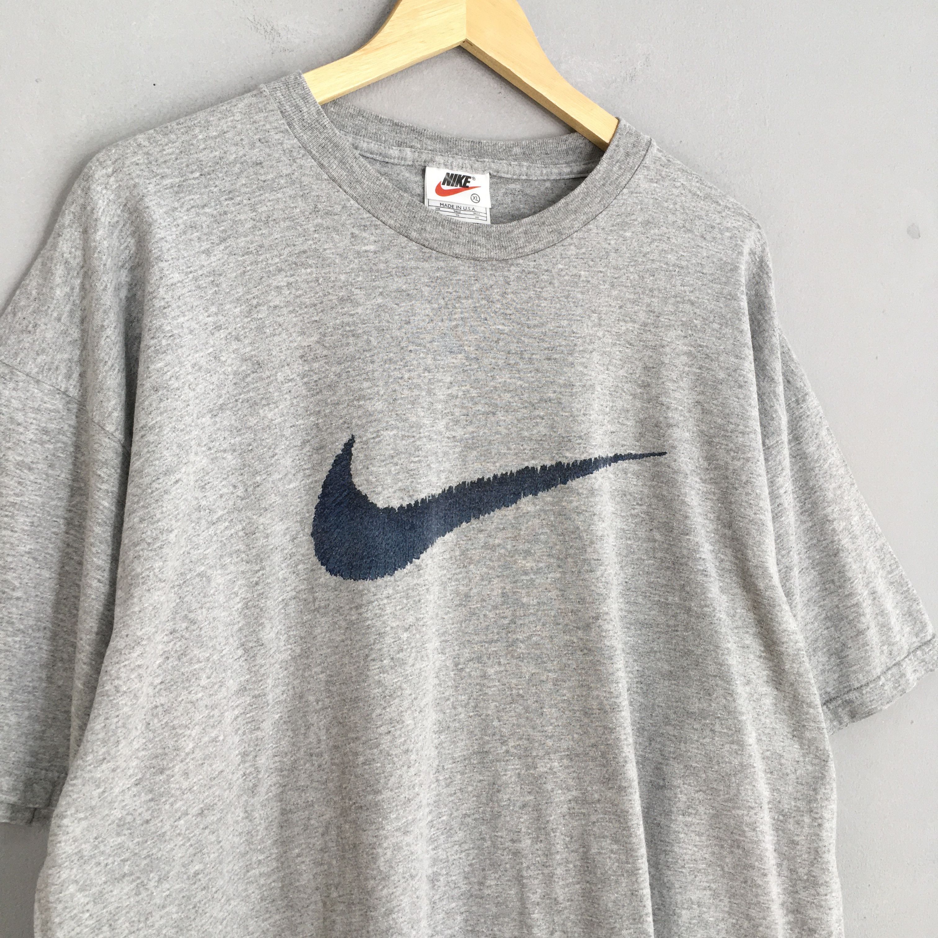 Nike Vintage 90's Nike Swoosh Tshirt XLarge Oversized Size US XL / EU 56 / 4 - 3 Thumbnail