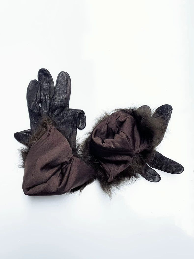 Christian Lacroix Christian Lacroix Brown sheepskin fur gloves 2504-Nextarrow Size ONE SIZE - 8 Thumbnail