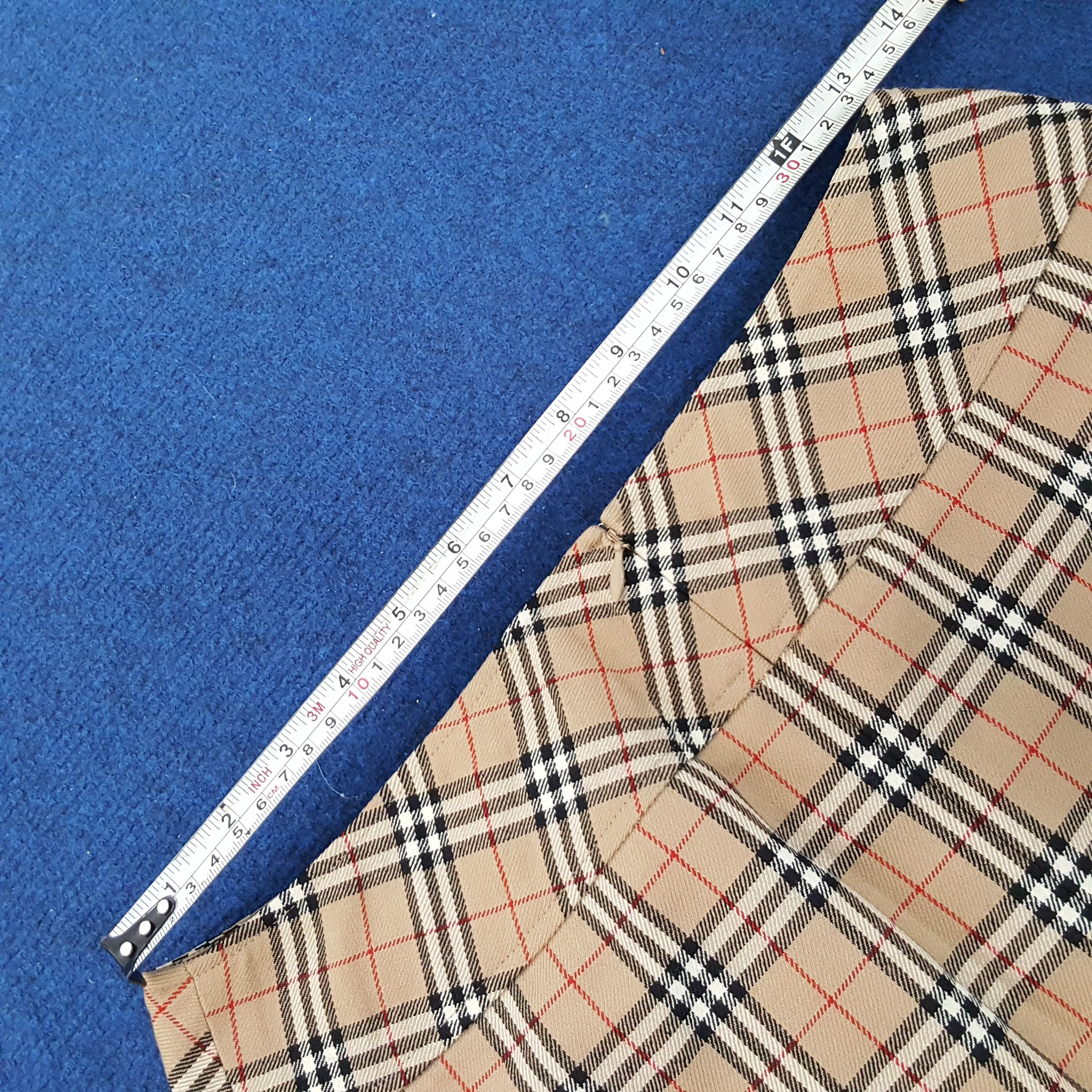 Burberry × Designer × Vintage Vintage Burberry London Nova Check Mini Skirts Size 26" / US 2 / IT 38 - 5 Thumbnail