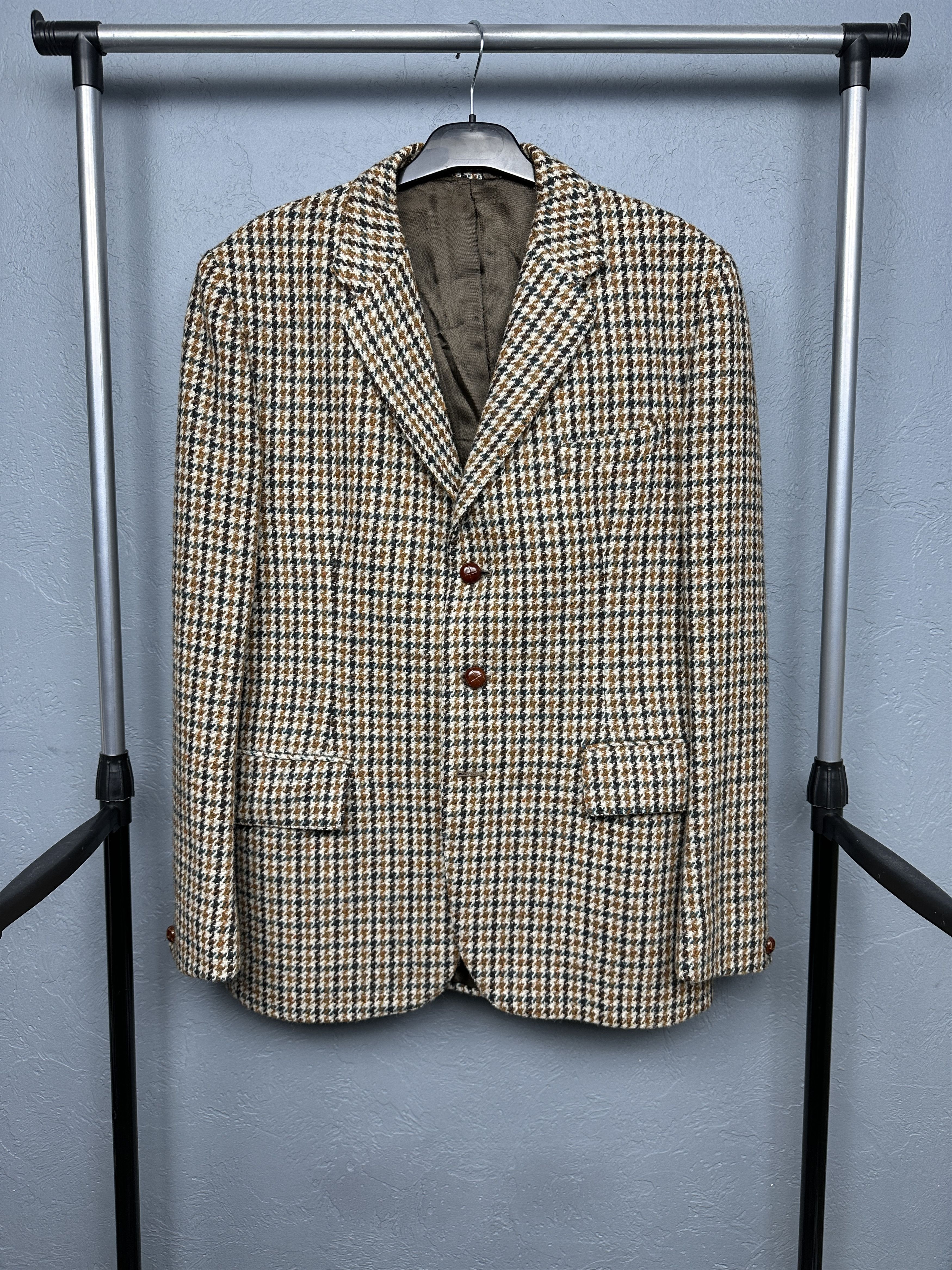 Harris Tweed Harris Tweed 90s Vintage Wool Three Buttons Blazer Jacket Size US M / EU 48-50 / 2 - 1 Thumbnail