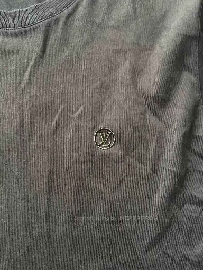 Louis Vuitton Louis Vuitton Embroidered logo short sleeve T-shirt Size US M / EU 48-50 / 2 - 4 Thumbnail