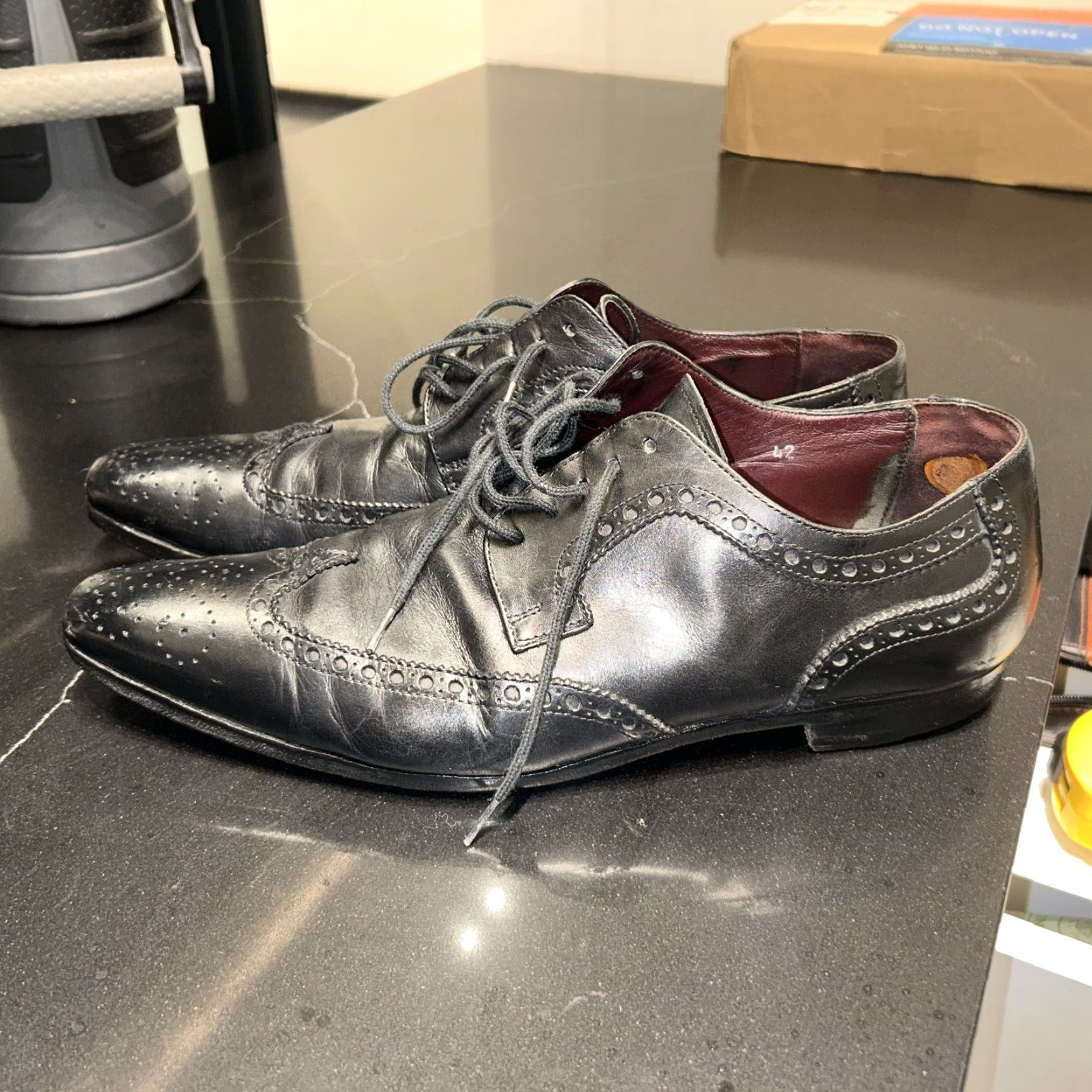 Dolce & Gabbana VINTAGE Dolce&Gabbana Pointed Wingtip Oxford Shoes Oxfords Dress Men 8 US 42 EUR Black Size US 8 / EU 41 - 5 Thumbnail