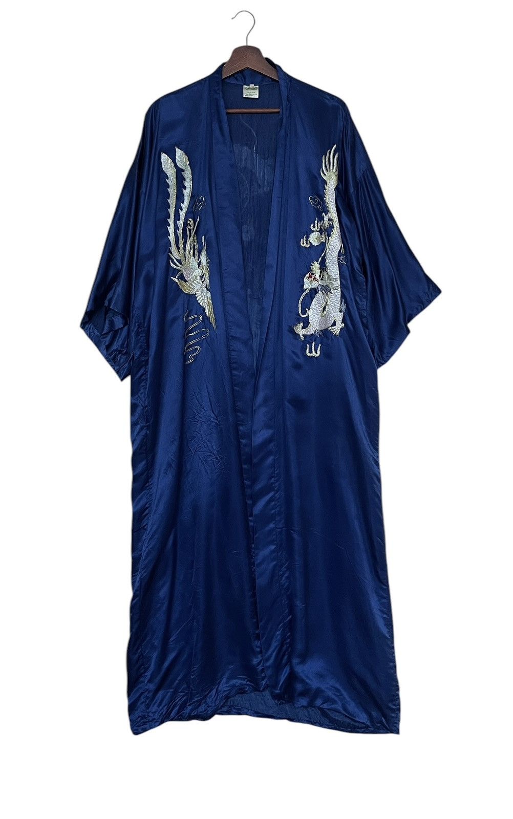 Vintage True Vintage Brand Hwa Lin 100% Silk Dragon Kimono 1980s Size US L / EU 52-54 / 3 - 1 Thumbnail