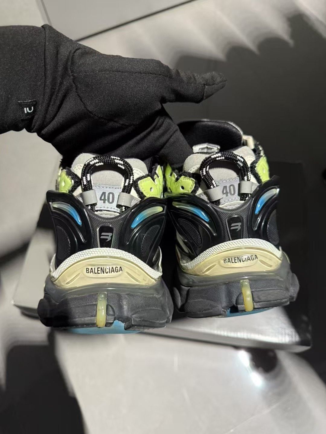 Balenciaga Balenciaga Runner Black Green Size 40 Size US 7 / EU 40 - 4 Thumbnail