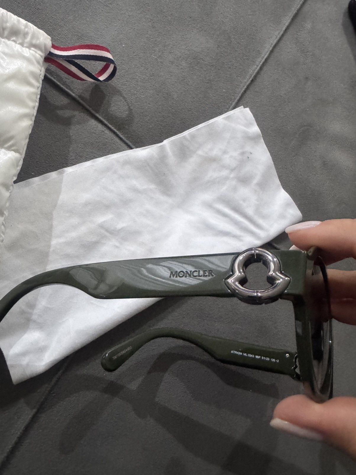 Moncler Moncler round sunglasses Size ONE SIZE - 3 Thumbnail