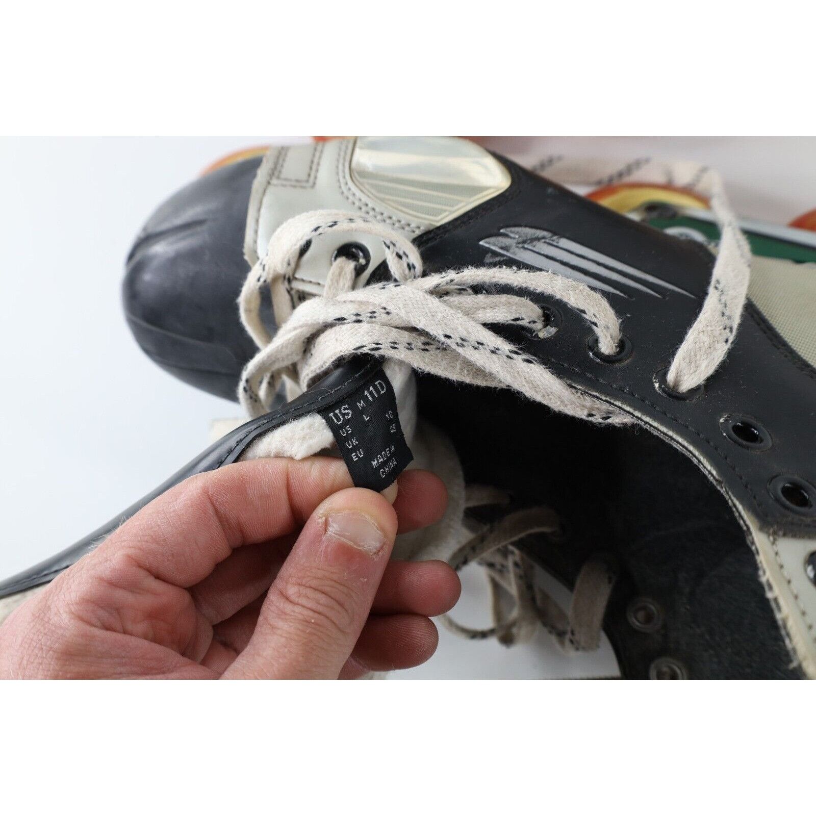 Vintage Bauer Hockey Distressed Vapor Shifter GT Inline Skates Size US 11 / EU 44 - 12 Thumbnail