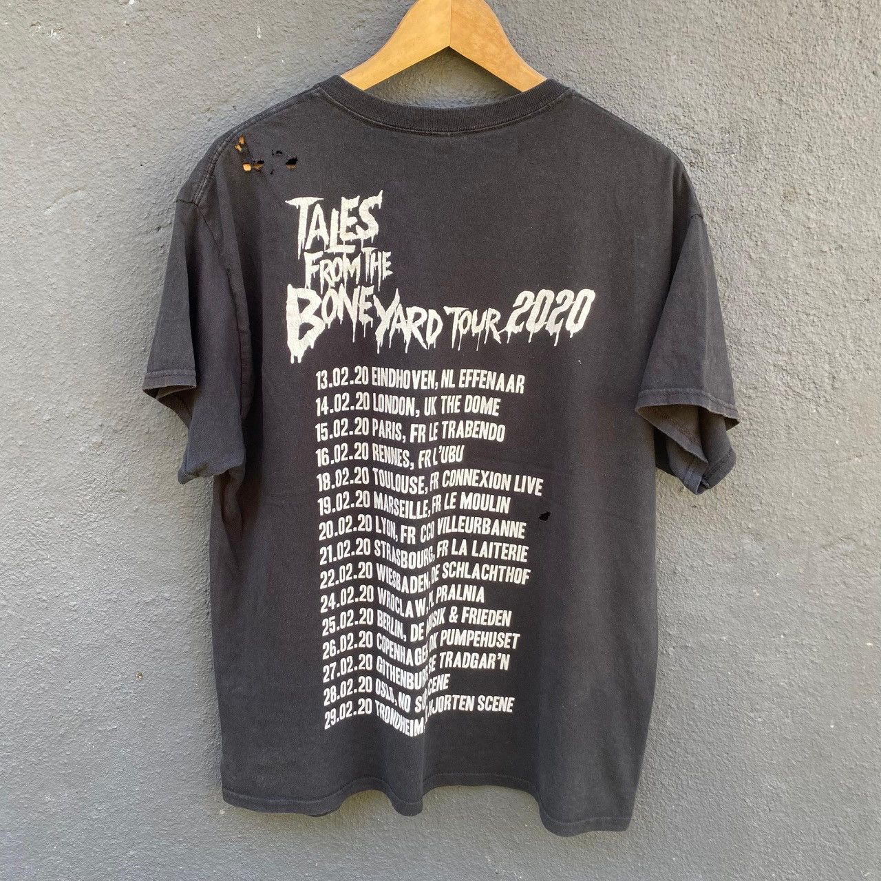 Band Tees Thrashed Distressed Dance With The Dead Electronic Duo Tee Size US L / EU 52-54 / 3 - 5 Thumbnail