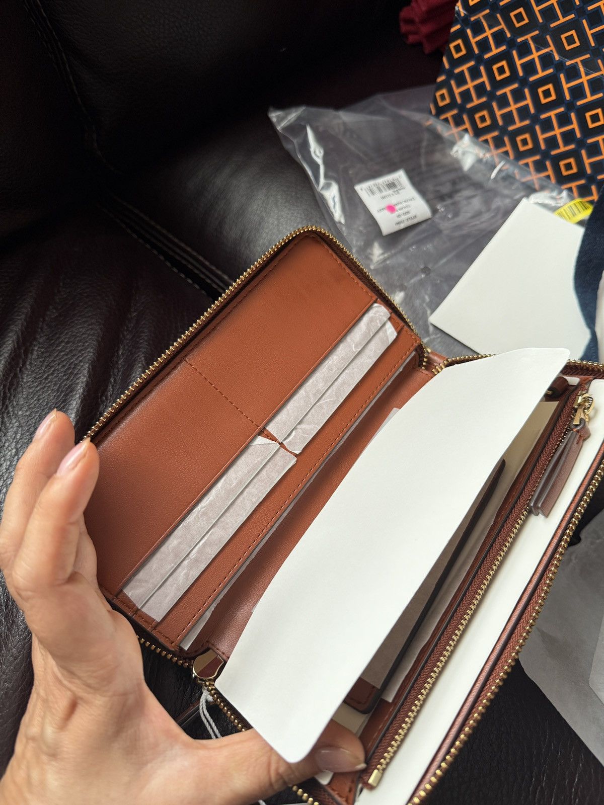 Tory Burch Tory Burch full zipper Wallet Continental 171544 NWT Size ONE SIZE - 6 Thumbnail