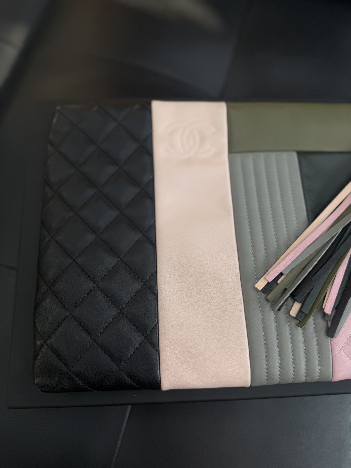 Chanel Chanel Olive & Multicolor Lambskin Patchwork O-Case Size ONE SIZE - 8 Thumbnail