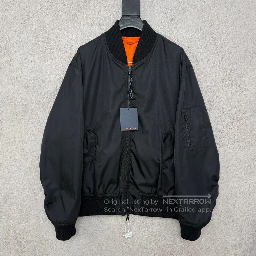 Louis Vuitton Louis Vuitton size52 Double-sided relief embossed vintage c Size US L / EU 52-54 / 3 - 1 Thumbnail