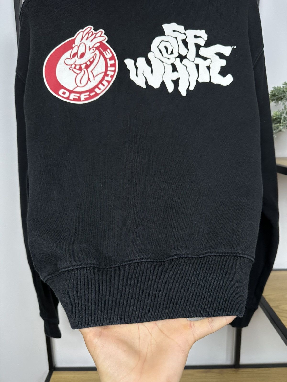 Off-White Off-White Red Tongue Out Over Hoodie Sweatshirt In Black XS Size US XS / EU 42 / 0 - 21 Thumbnail