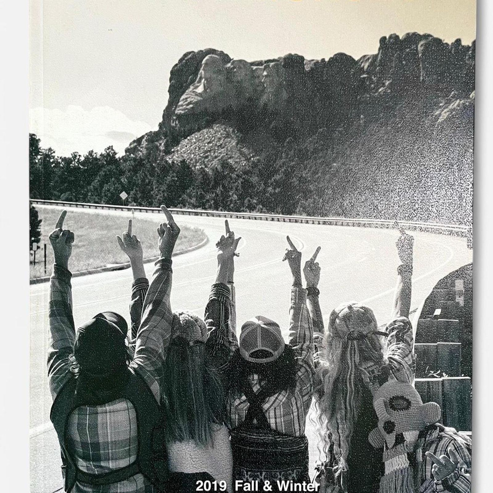 Japanese Brand × Kapital × Kapital Kountry KAPITAL 2019 Fall/Winter, krazy Horses catalog book Size ONE SIZE - 1 Thumbnail