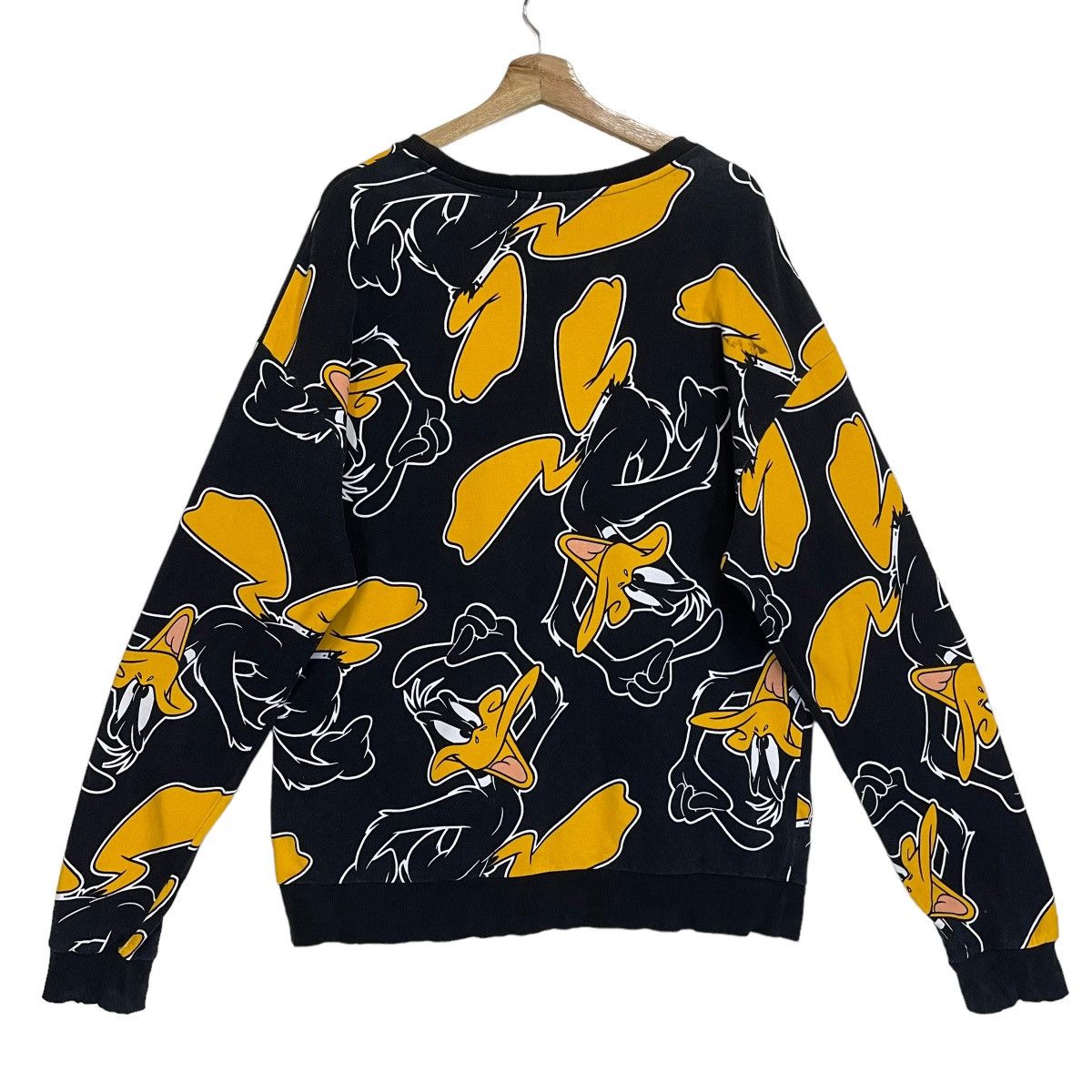 Cartoon Network × Disney × H&M Daffy Duck Looney Tunes Black All Over Print Sweatshirt Size US L / EU 52-54 / 3 - 7 Thumbnail