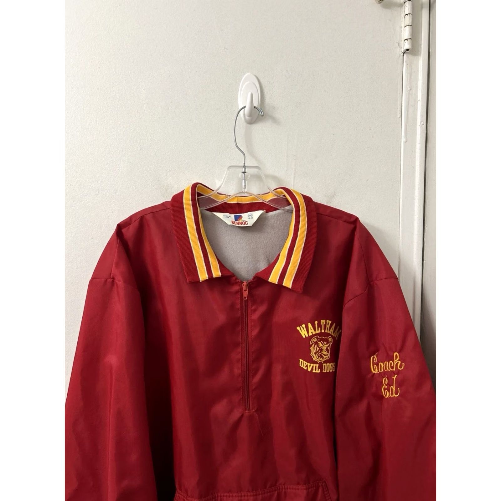 Vintage VINTAGE Rennoc Jacket Mens 2XL Red Windbreaker Nylon Fleece Lined Coach Ed Embroidered Logo Pockets Zip 80s 90s Retro College Size US XXL / EU 58 / 5 - 2 Thumbnail