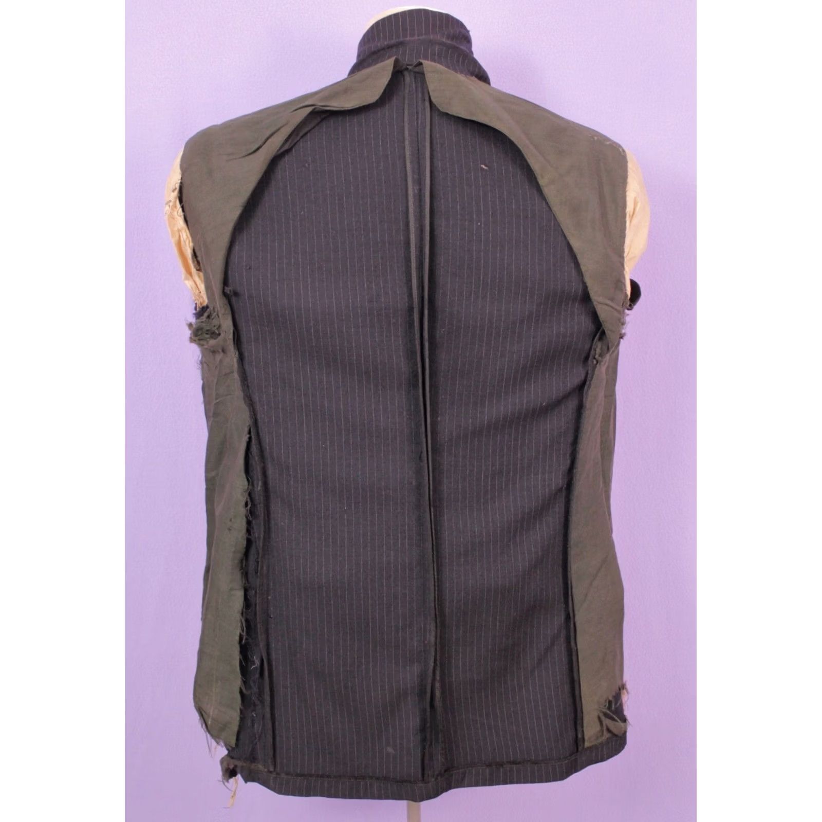 Vintage Item Specifications: Sleeve Length: 24.5 Size 36R - 6 Thumbnail