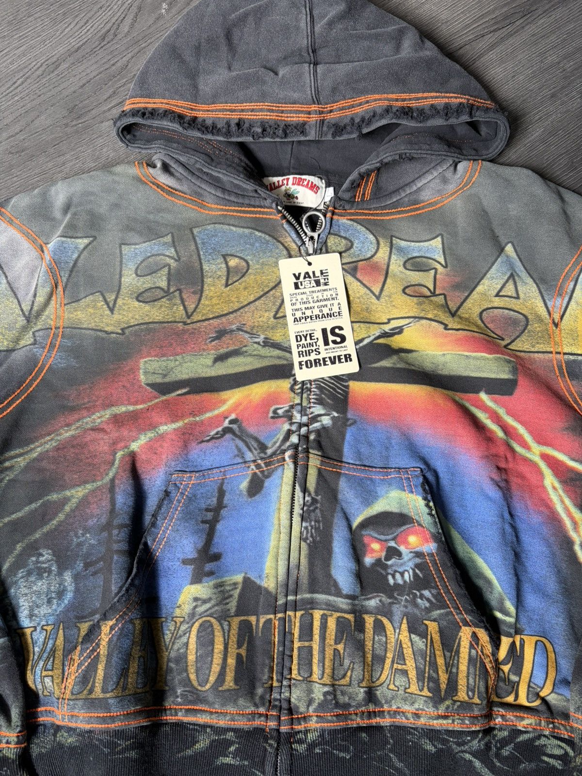 Vale Vale forever valley of the damned zip up Size US L / EU 52-54 / 3 - 2 Thumbnail