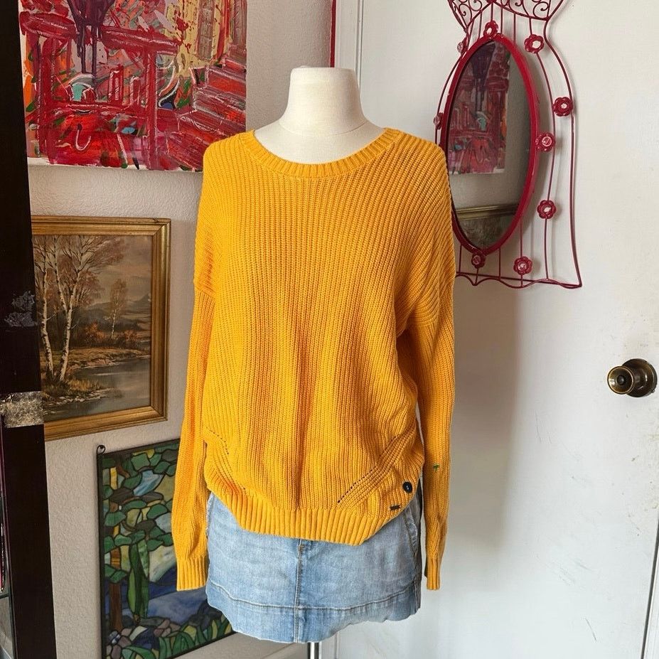 Hollister hollister mustard yellow knit long sleeve sweater Size S / US 4 / IT 40 - 1 Thumbnail