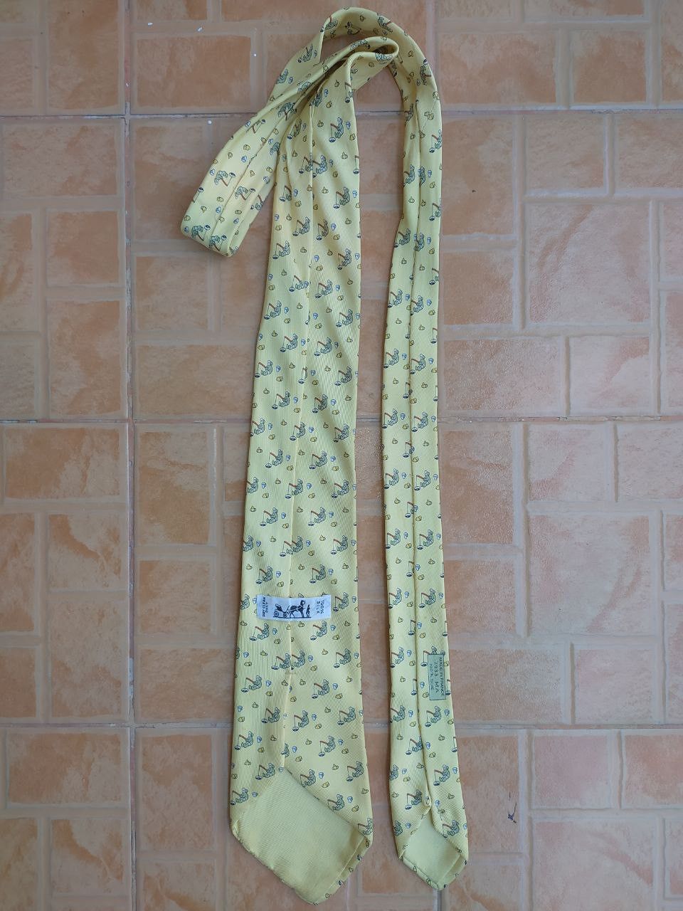 Hermes HERMES 7933 MA YELLOW SILK TIE VINTAGE Size ONE SIZE - 2 Thumbnail