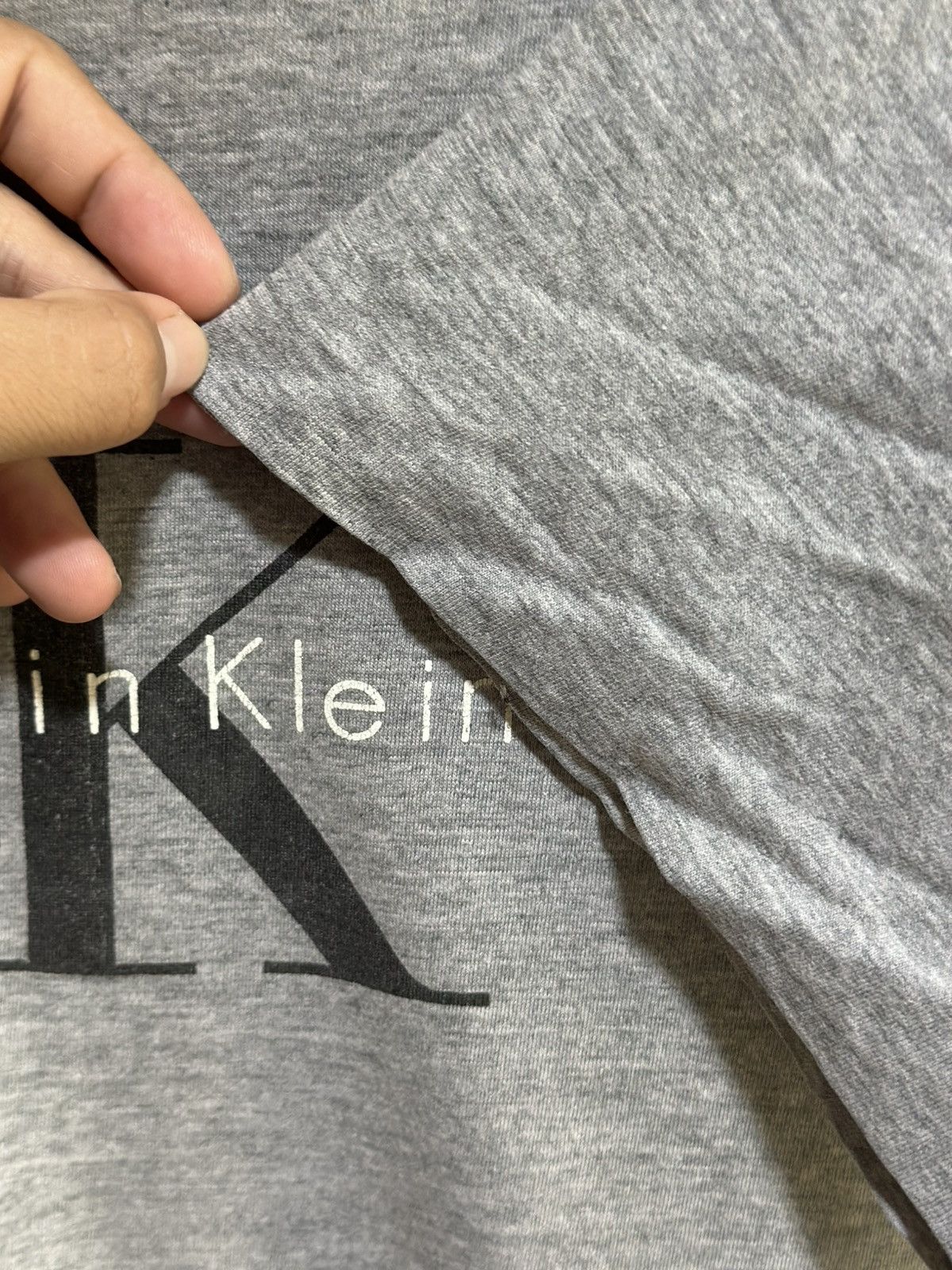 Calvin Klein Vintage Calvin Klein Faded Tee Size US L / EU 52-54 / 3 - 5 Thumbnail