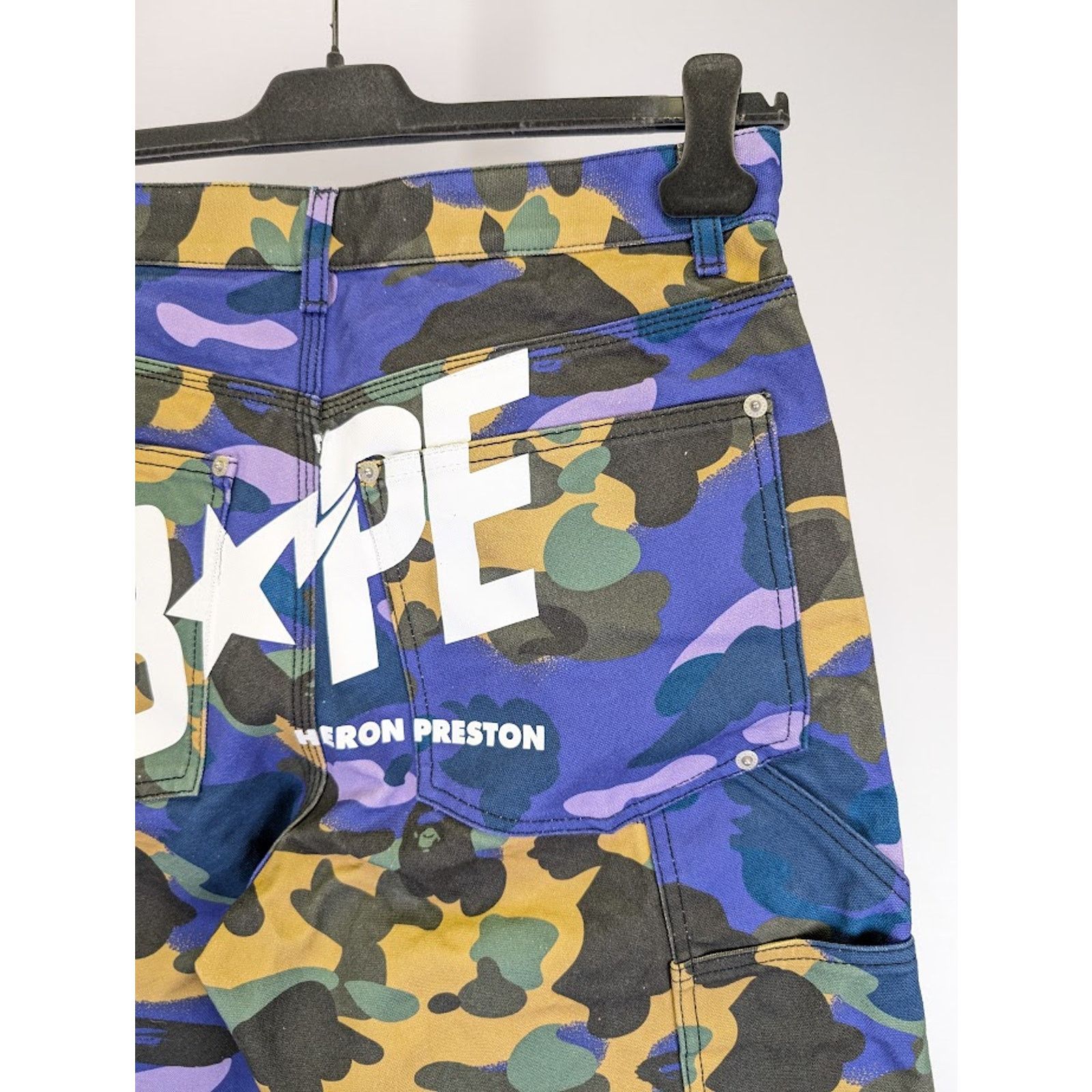 Bape × Heron Preston o1rshd1 Camou Worker Pant Camouflage in Multicolor Size US 32 / EU 48 - 16 Thumbnail