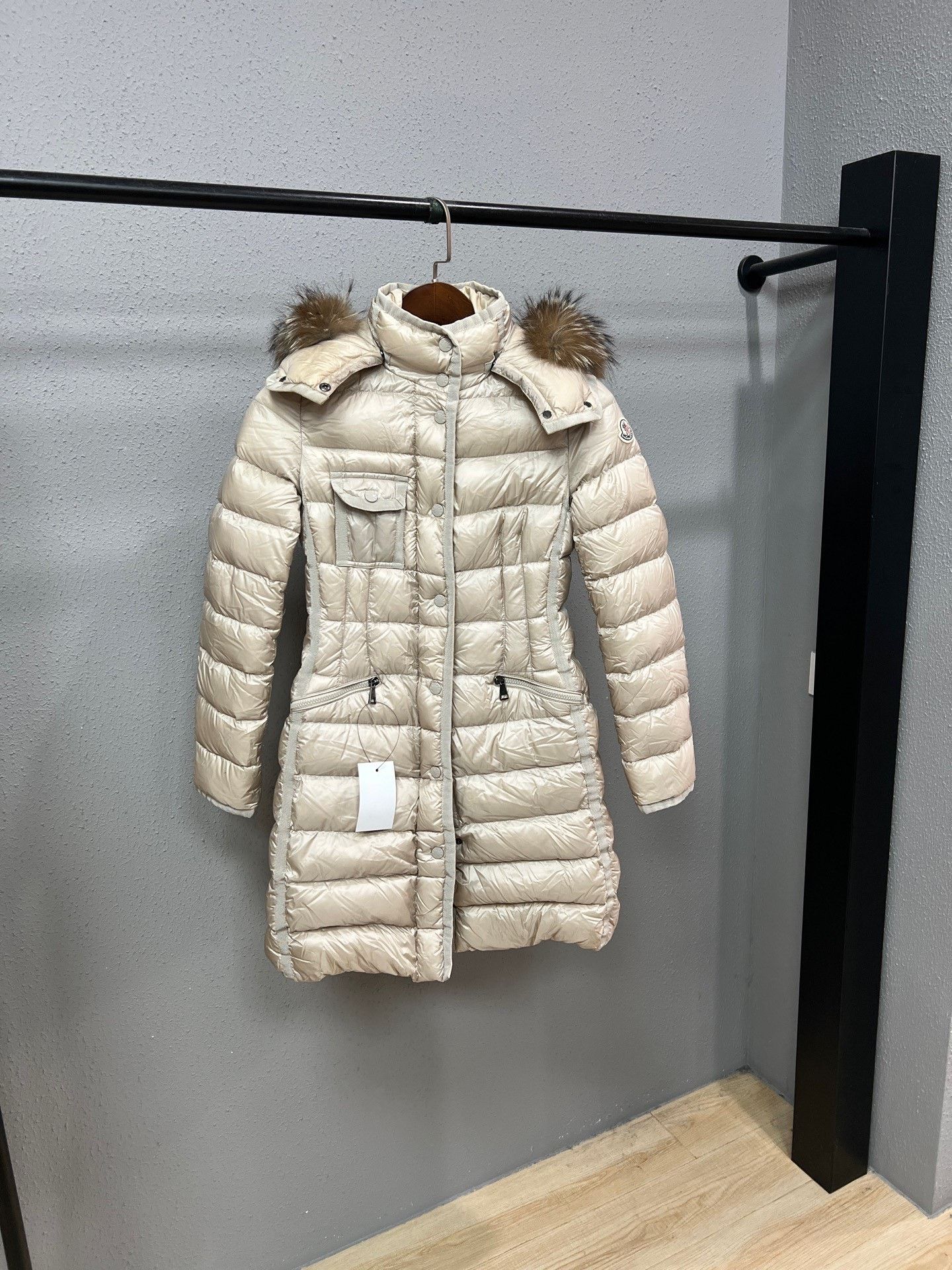 Moncler Moncler Fur Collar Waist-Cinched Down Jacket Size XS / US 0-2 / IT 36-38 - 1 Thumbnail