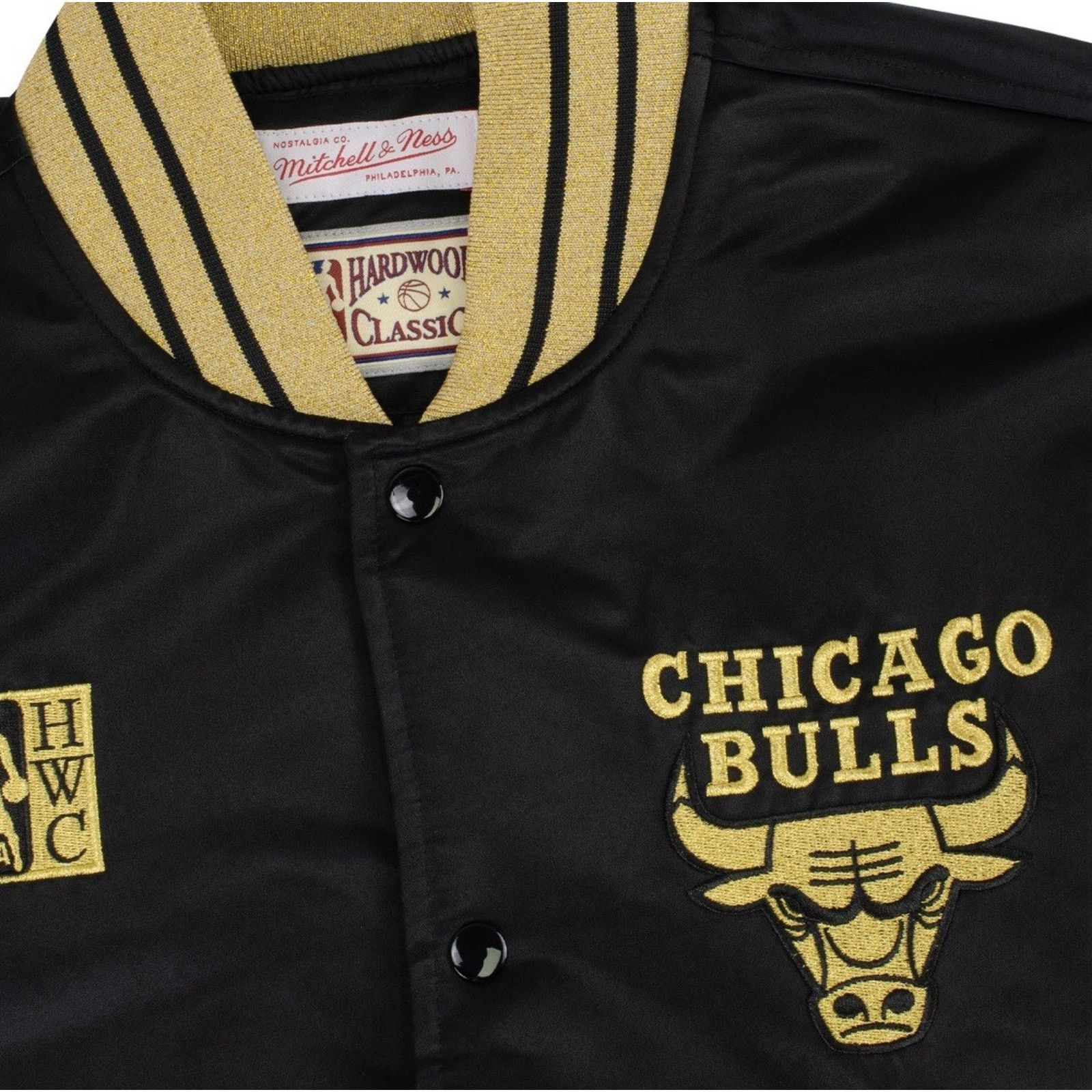 Mitchell & Ness Mitchell Ness Authentic Chicago Bulls MVP Champions Jacket Size US XXL / EU 58 / 5 - 5 Thumbnail